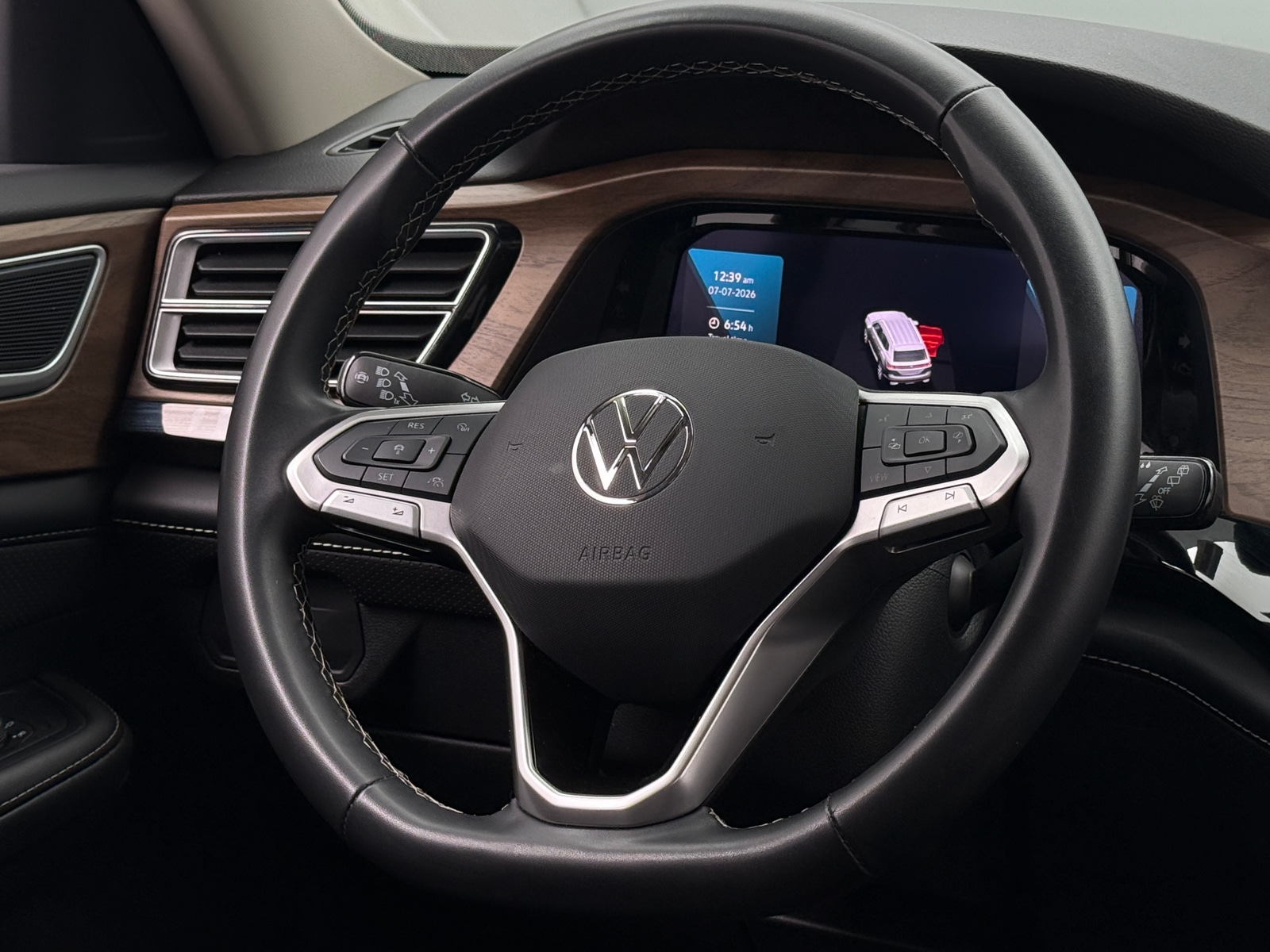Thumbnail: 2024 Volkswagen Atlas - 4