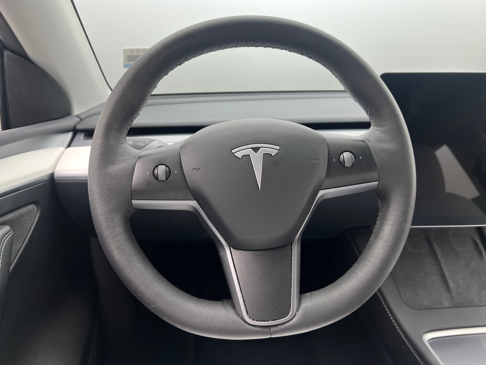 Thumbnail: 2023 Tesla Model Y - 4