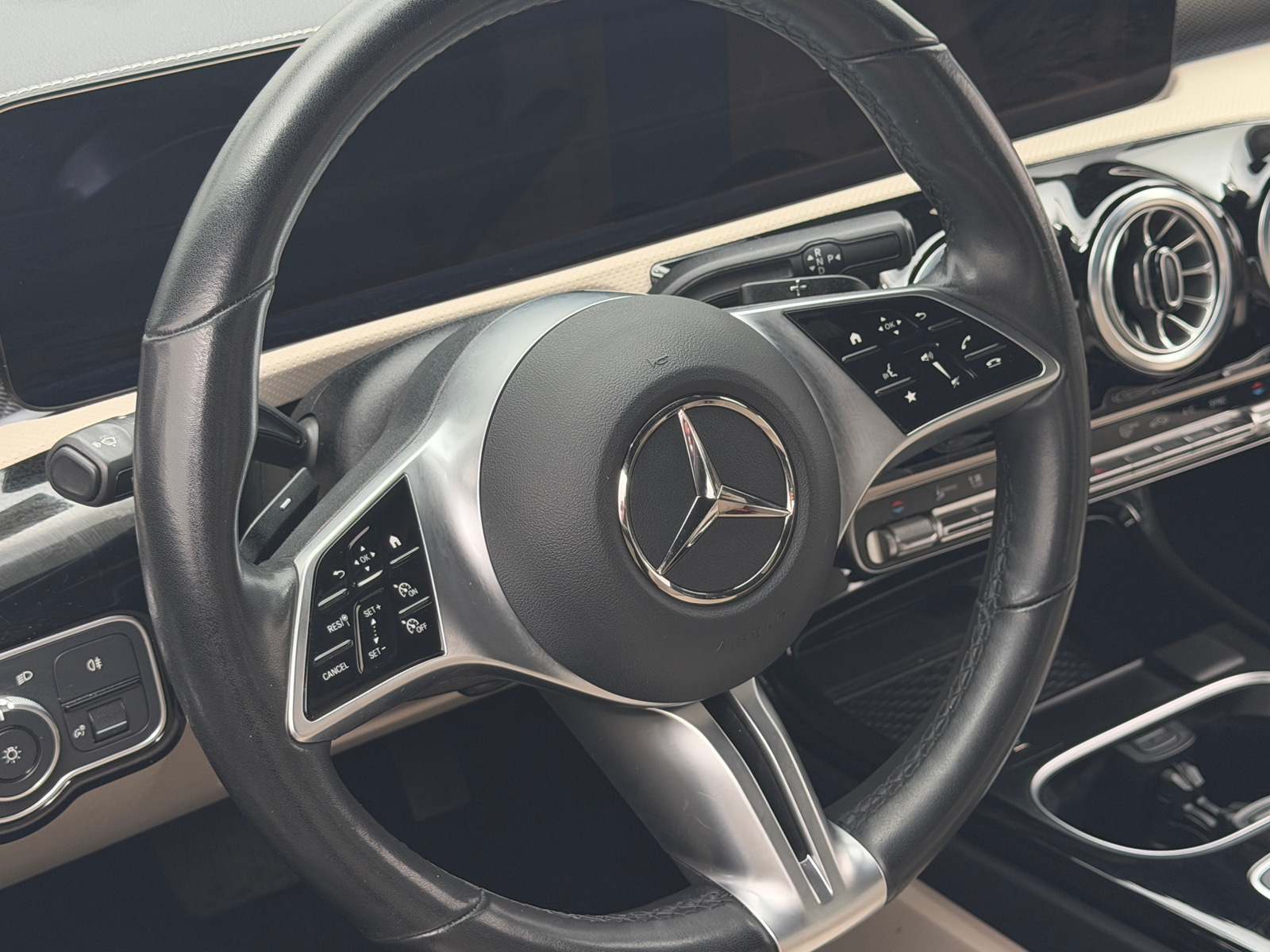 Thumbnail: 2025 Mercedes-Benz CLA - 4