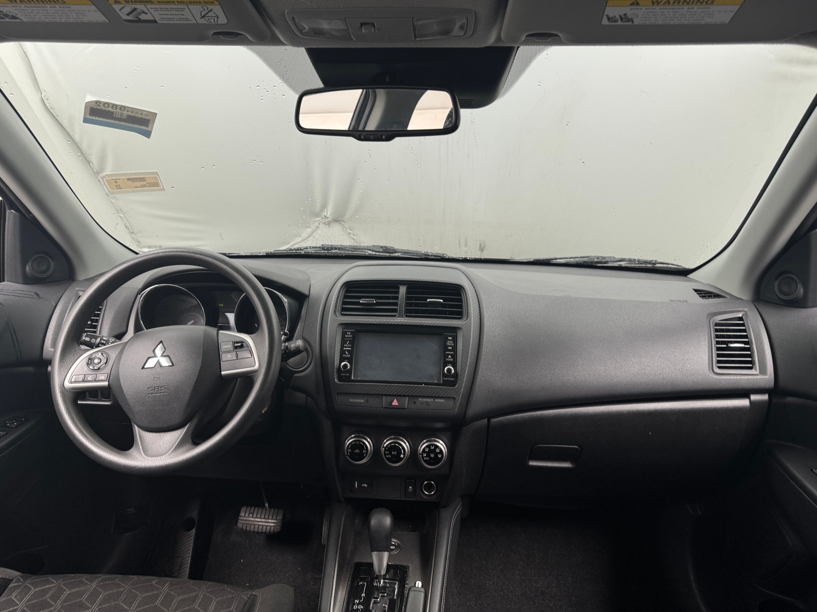 Thumbnail: 2023 Mitsubishi Outlander Sport - 3