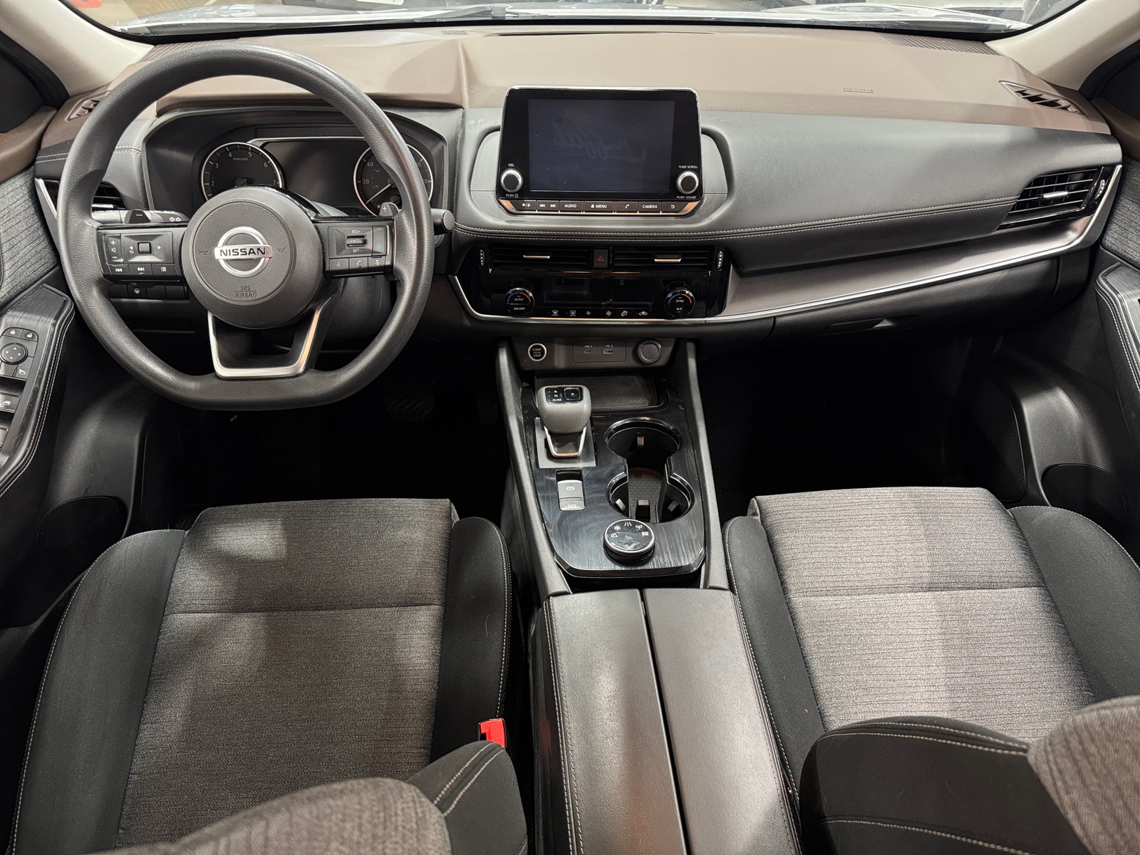 Thumbnail: 2021 Nissan Rogue - 3