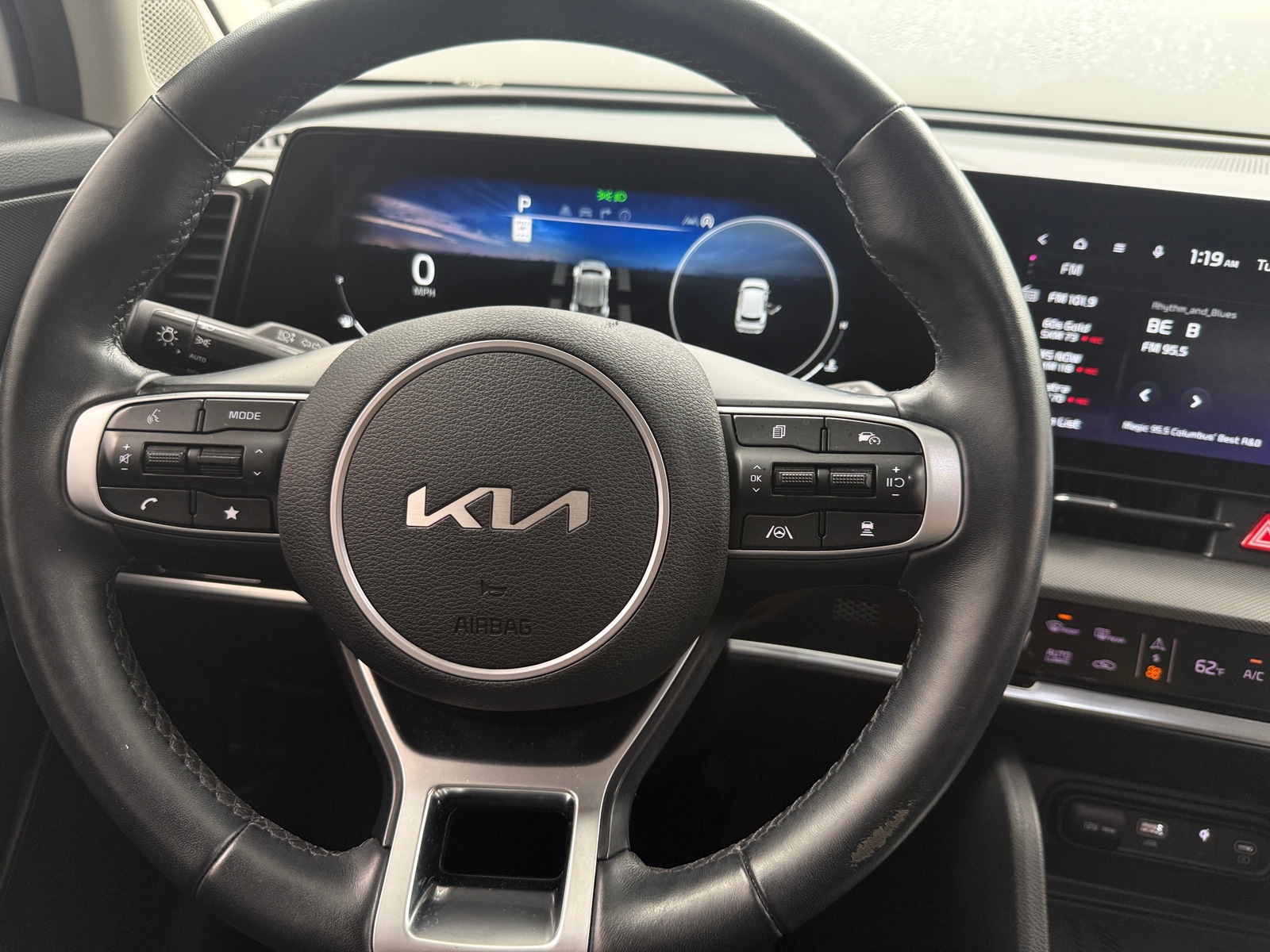 Thumbnail: 2023 Kia Sportage - 4