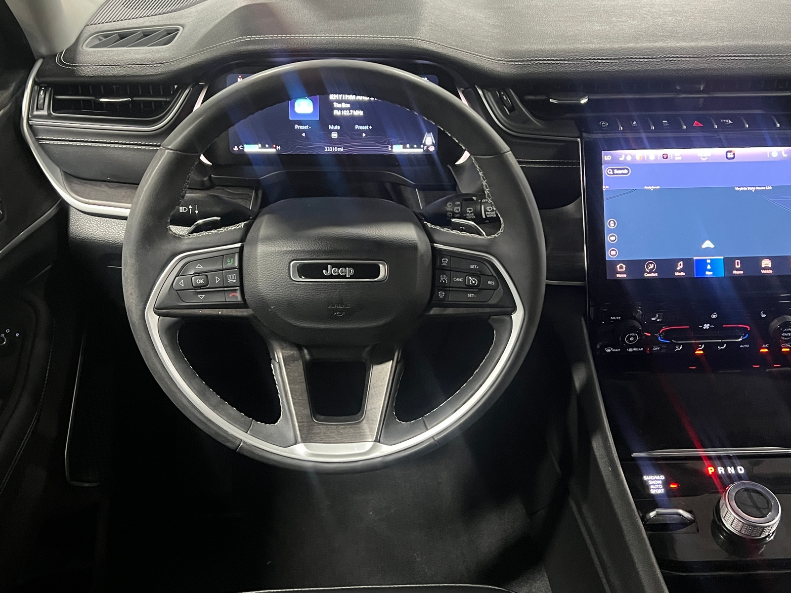 Thumbnail: 2023 Jeep Grand Cherokee - 4