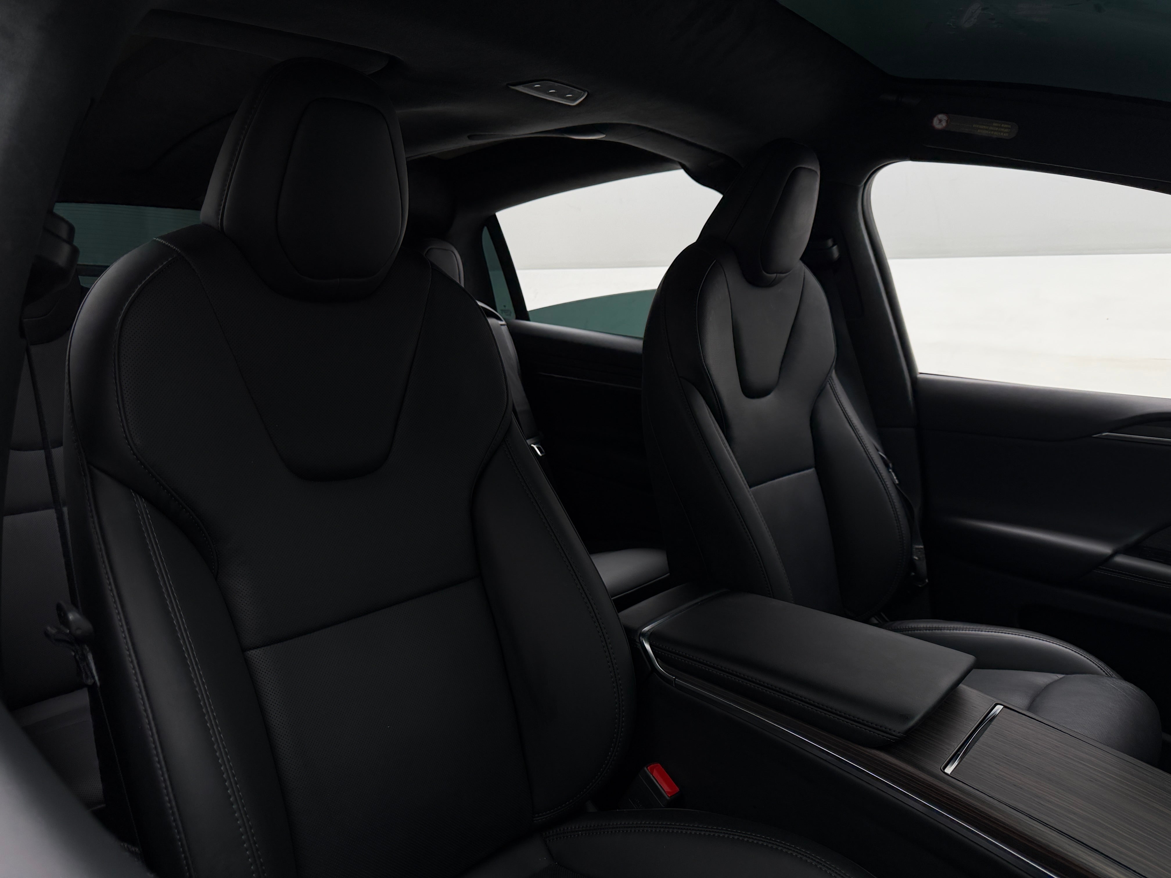 Used 2024 Tesla Model X Long Range with VIN 7SAXCDE57RF440168 for sale in Oak Creek, WI