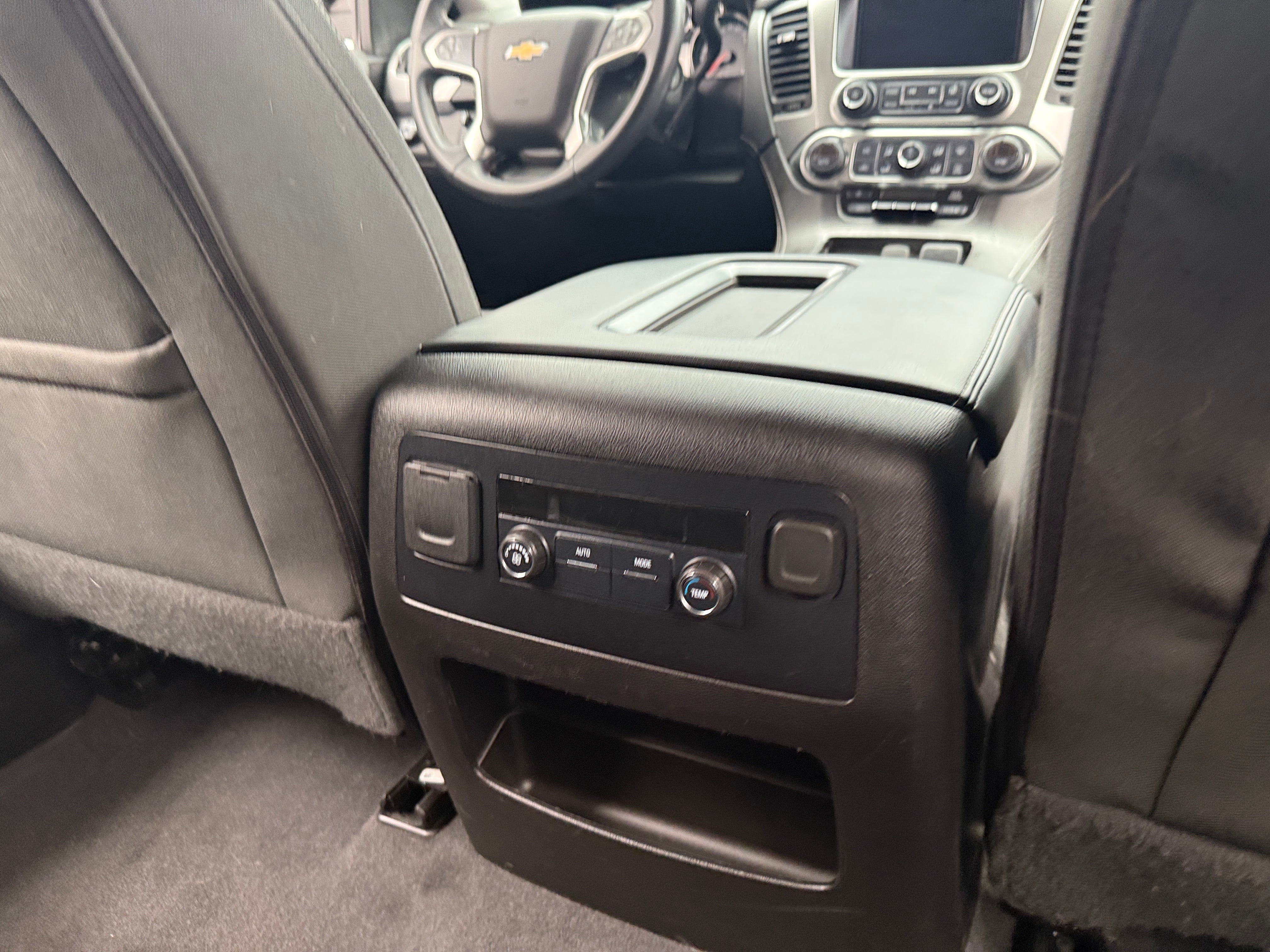 2020 Chevrolet Tahoe LS - Photo 6