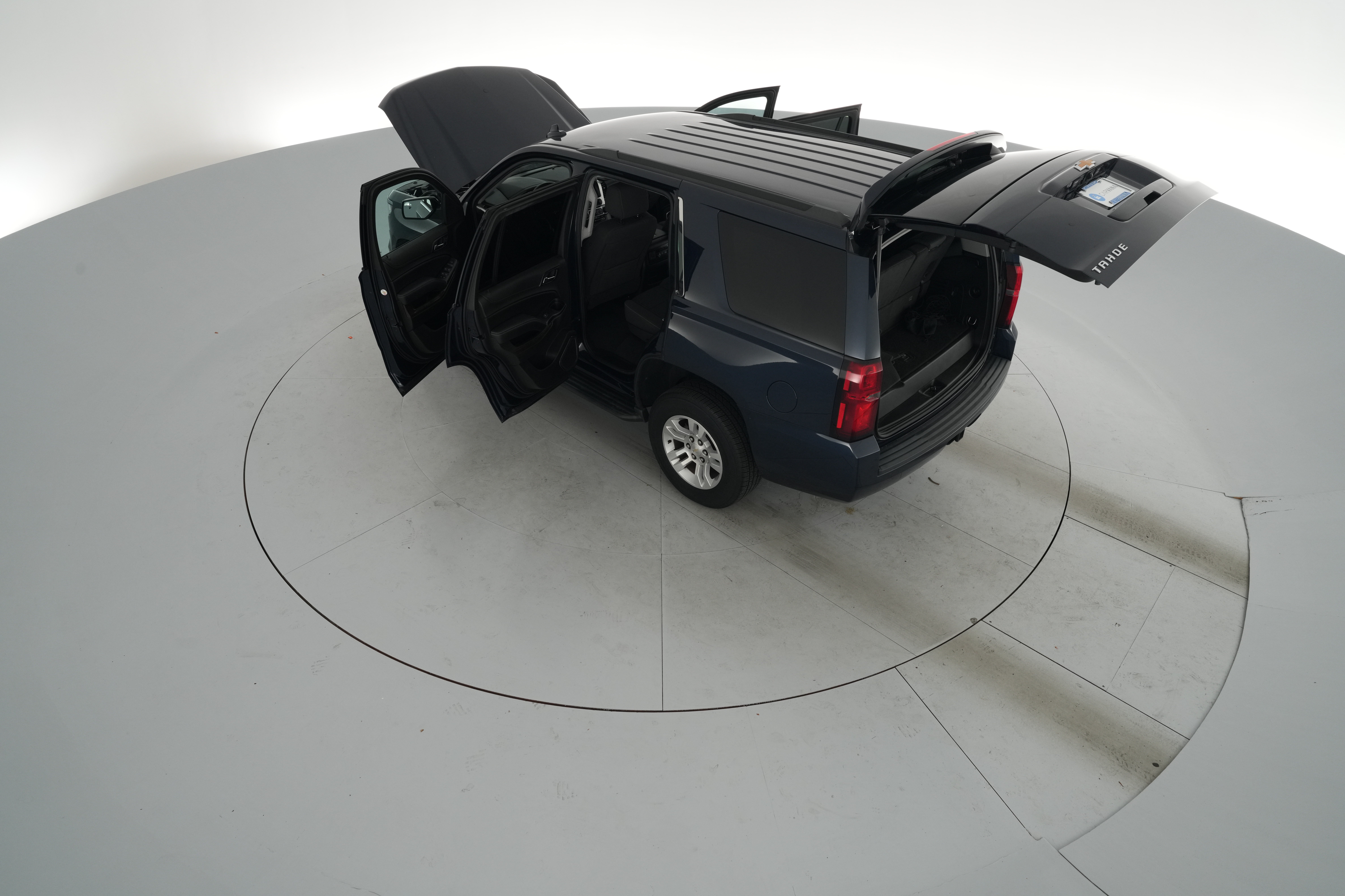 2020 Chevrolet Tahoe LS - Photo 45
