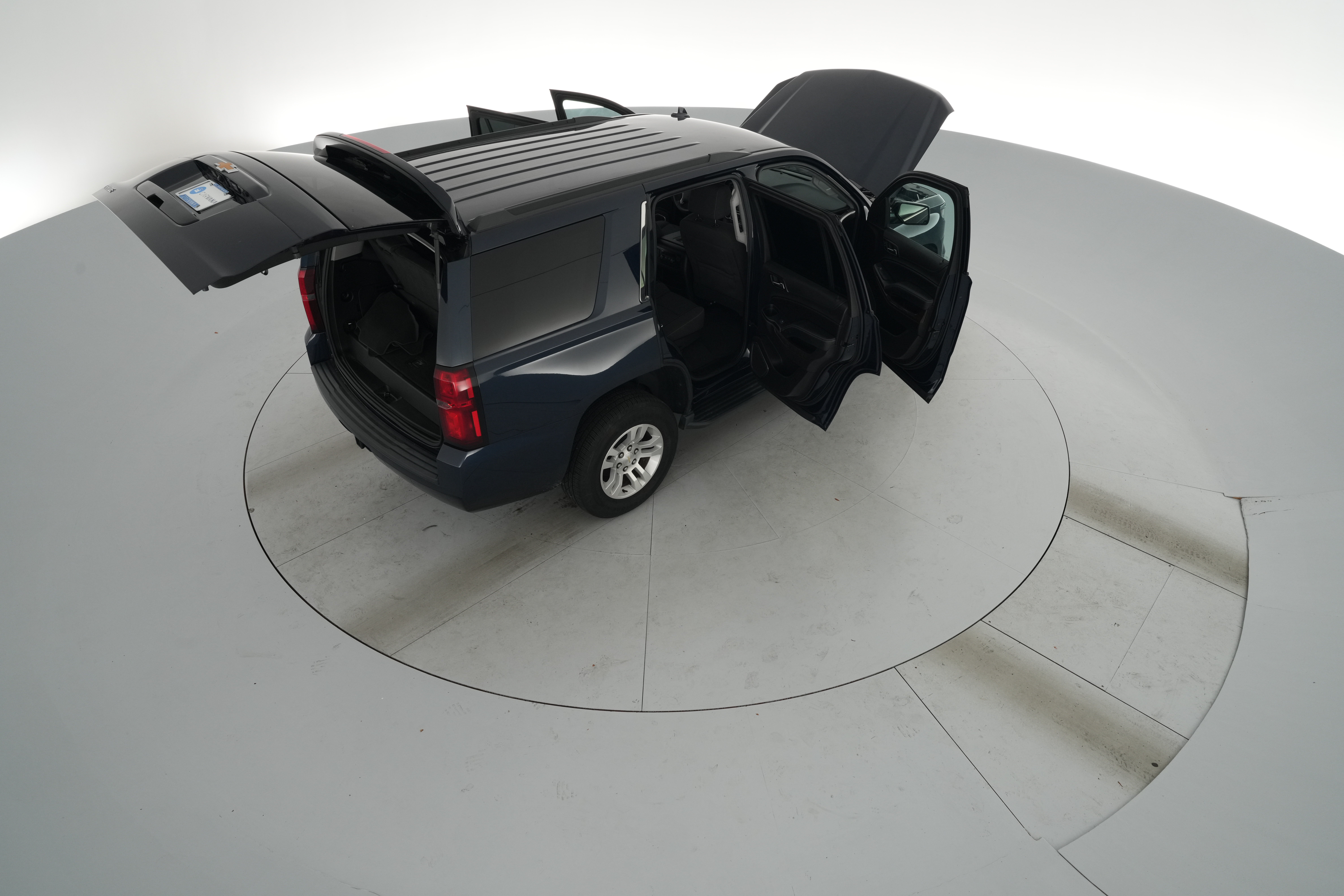 2020 Chevrolet Tahoe LS - Photo 49
