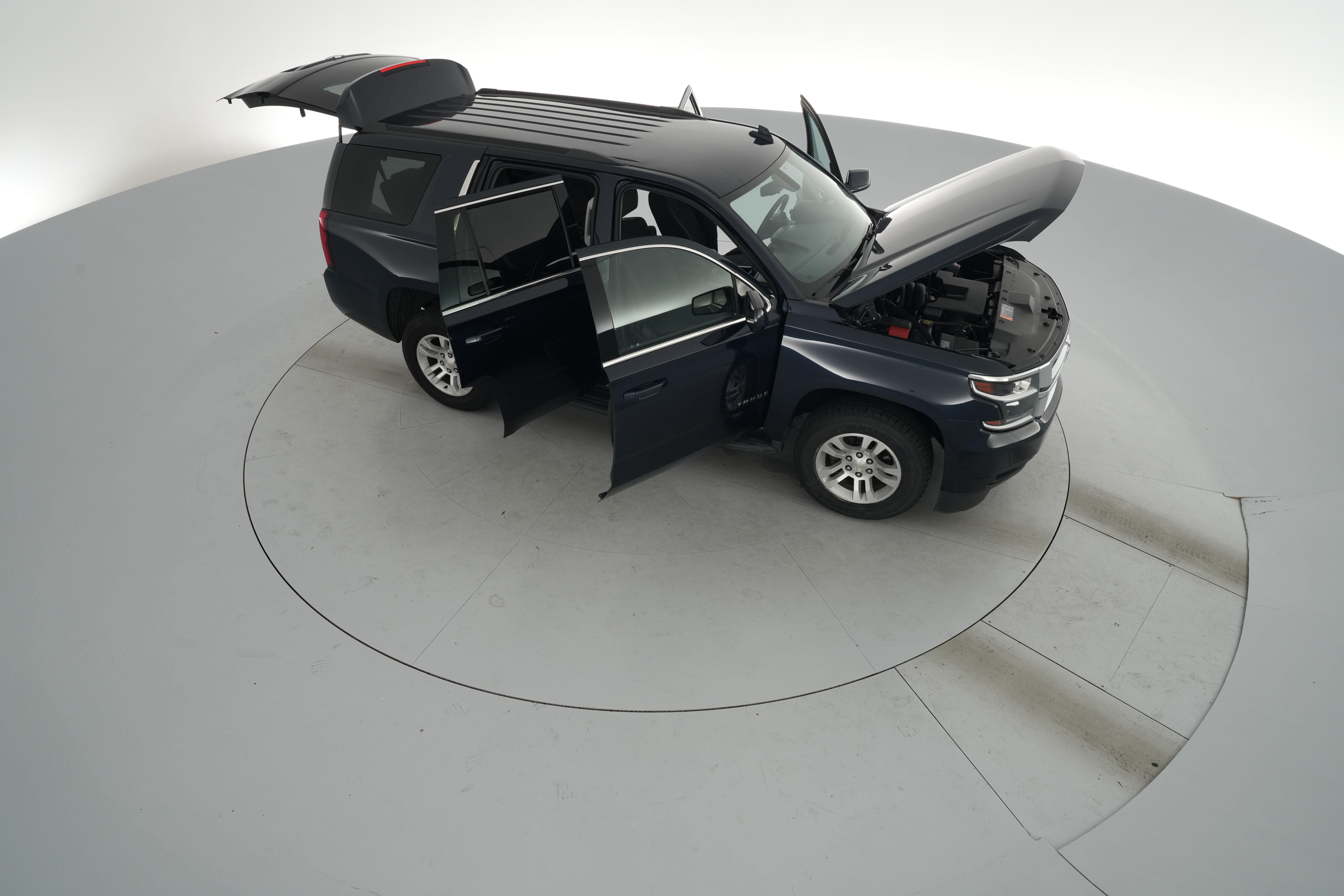 2020 Chevrolet Tahoe LS - Photo 52