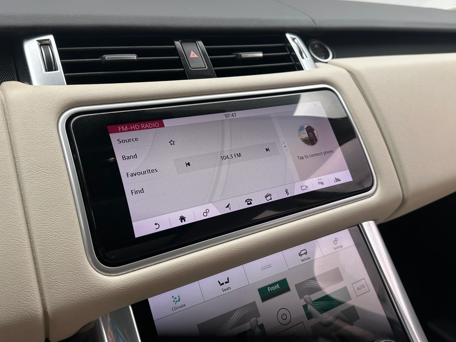 Thumbnail: 2019 Land Rover Range Rover Sport - 3