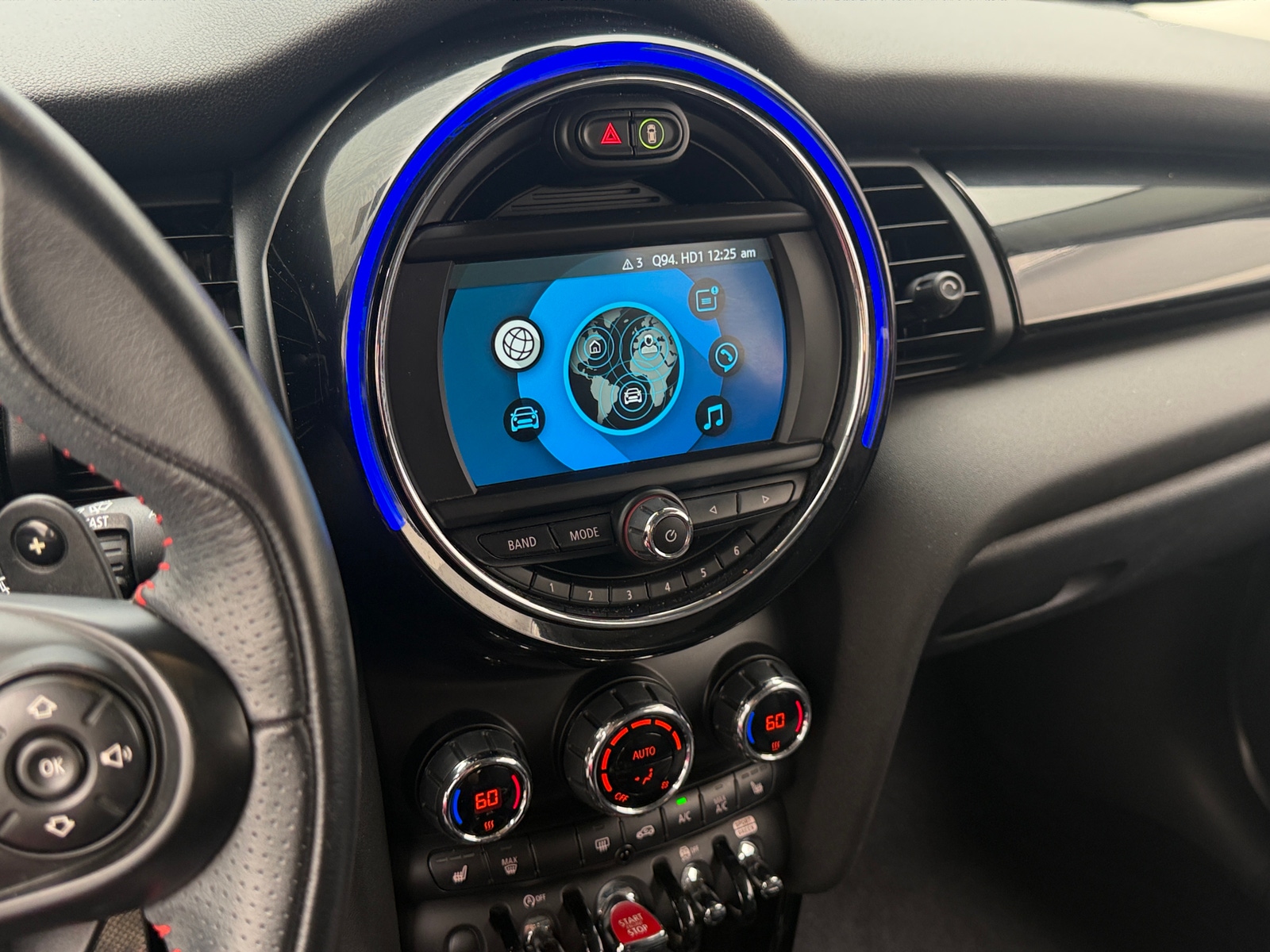 Thumbnail: 2019 MINI Cooper Hardtop - 3