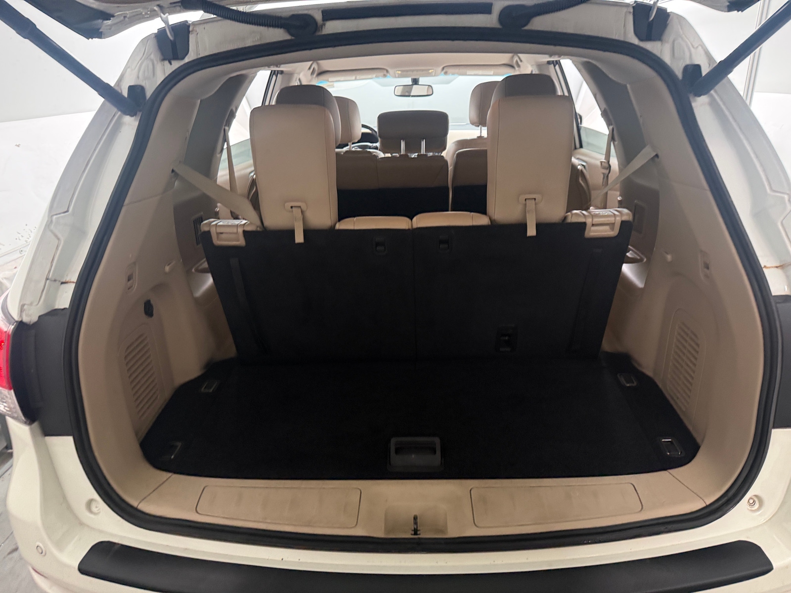 Thumbnail: 2016 Nissan Pathfinder - 6