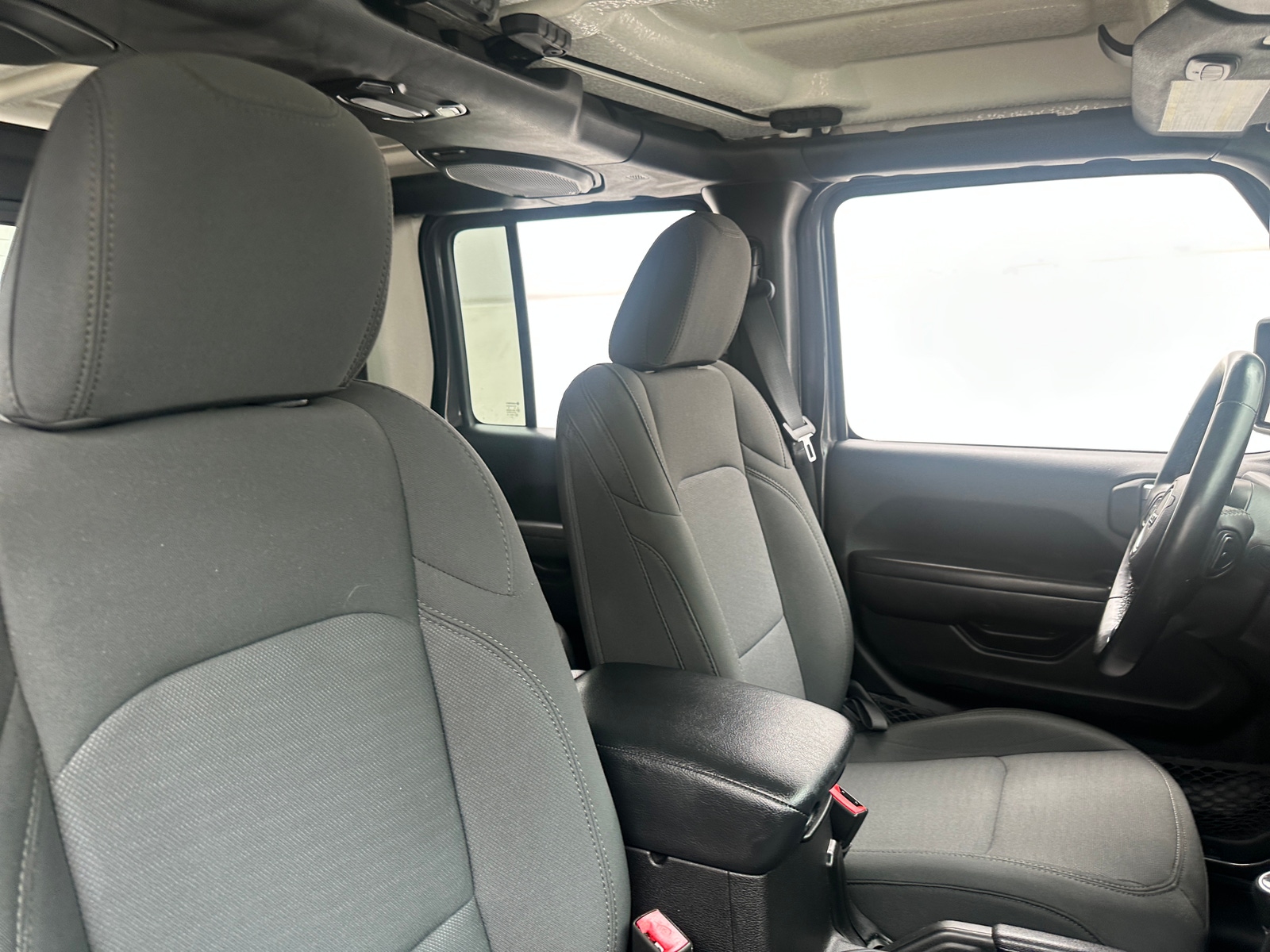 Thumbnail: 2020 Jeep Gladiator - 2