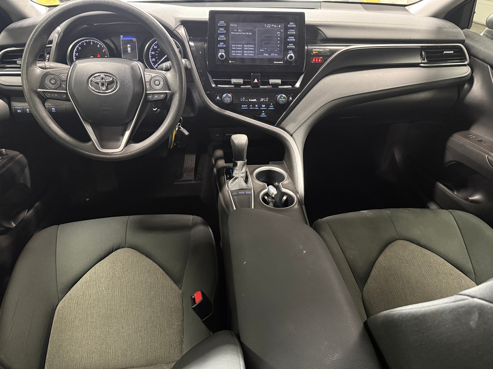 Thumbnail: 2022 Toyota Camry - 3