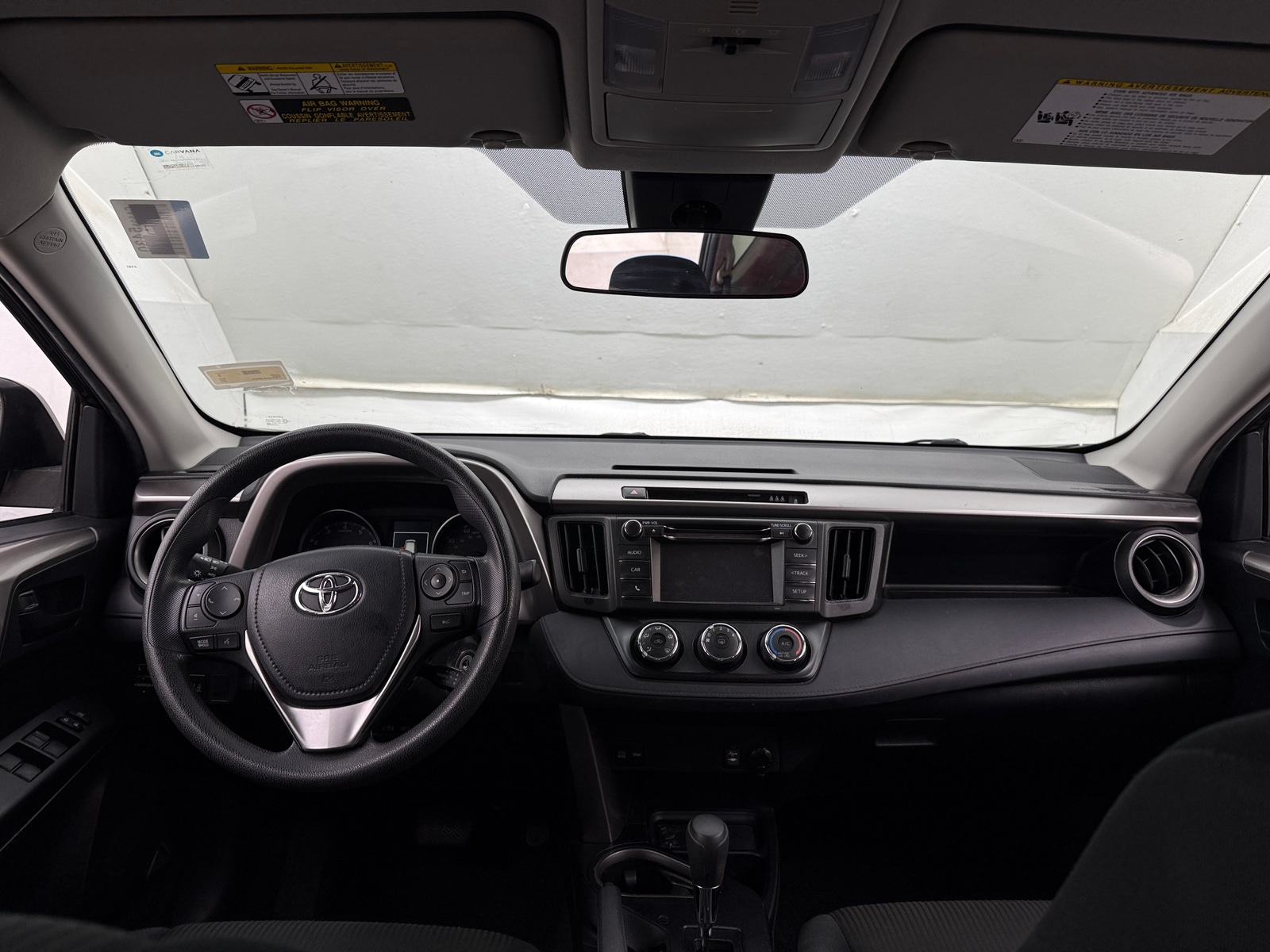 Thumbnail: 2018 Toyota RAV4 - 3