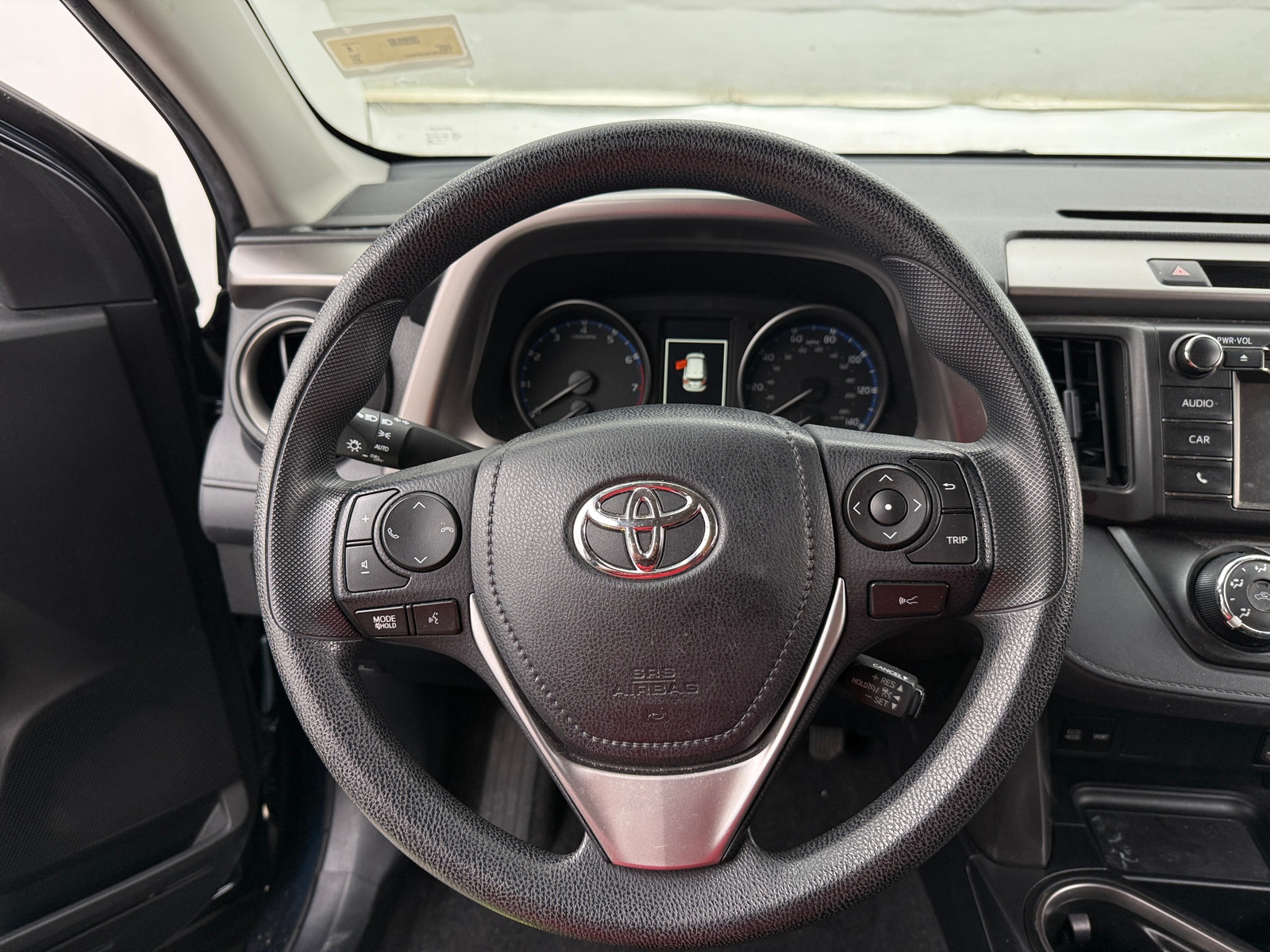 Thumbnail: 2018 Toyota RAV4 - 5
