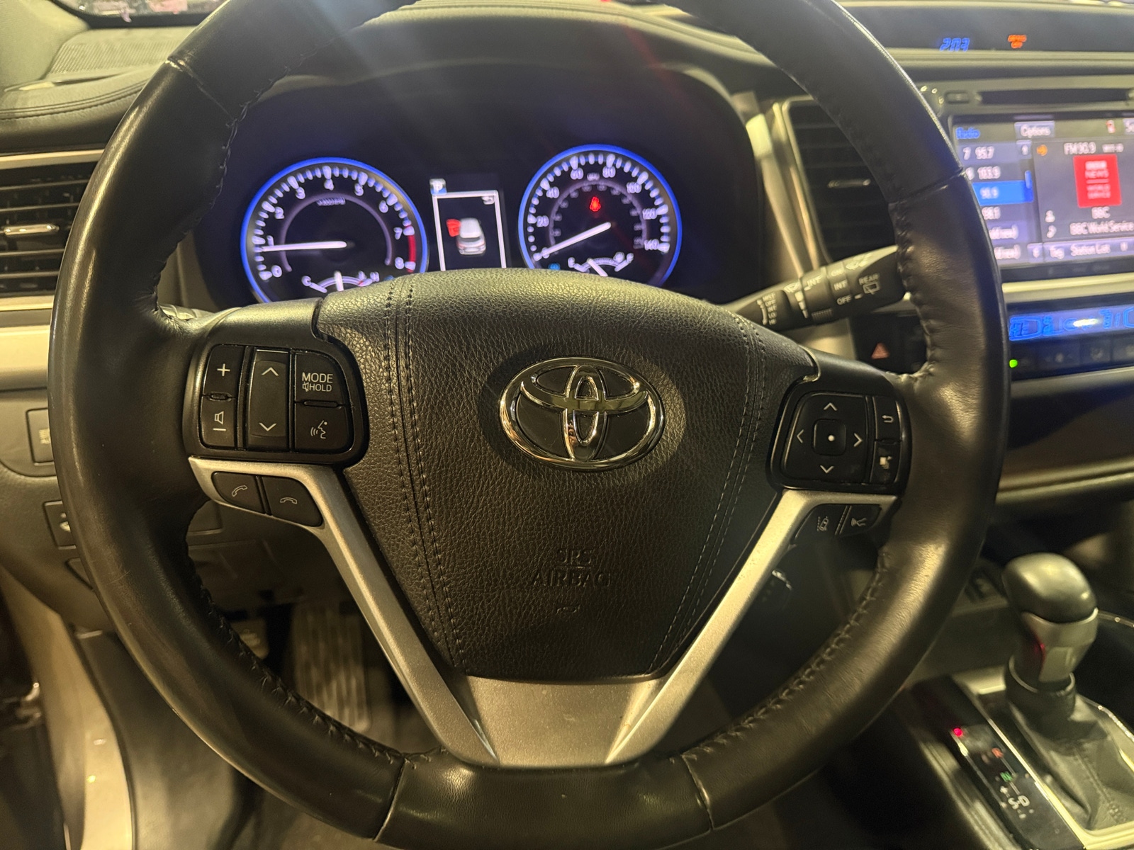 Thumbnail: 2019 Toyota Highlander - 4