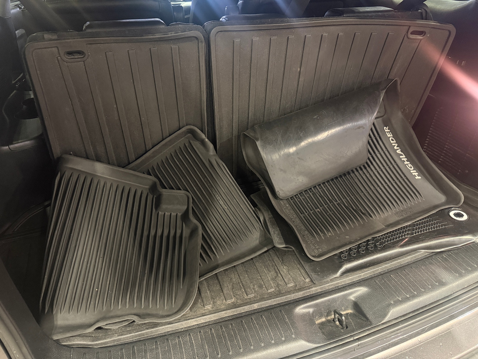 Thumbnail: 2019 Toyota Highlander - 6