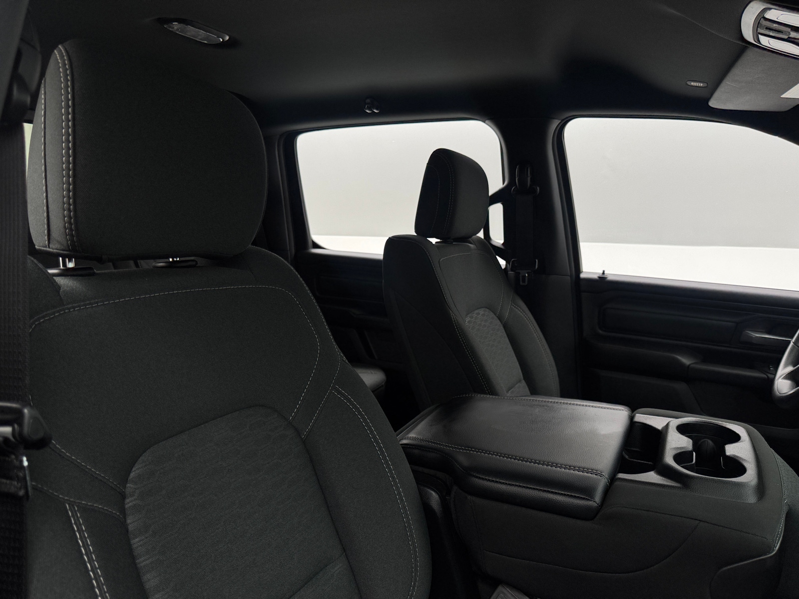 Thumbnail: 2025 RAM 1500 - 2