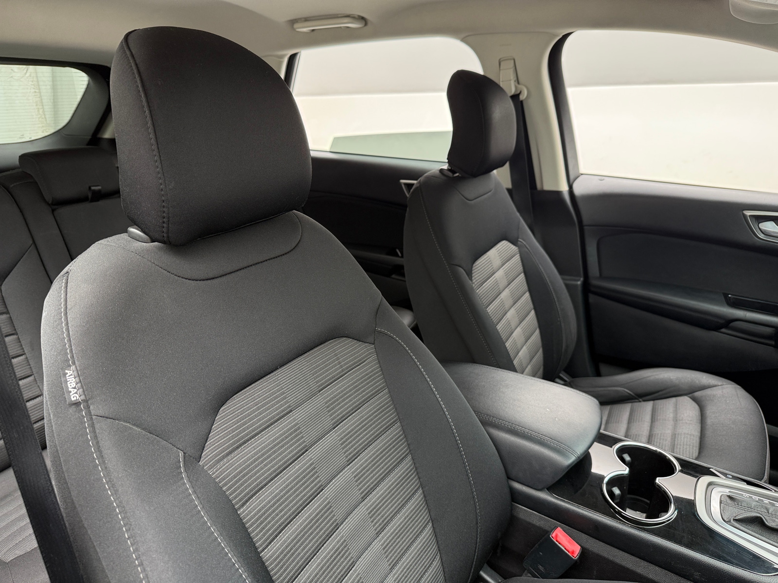 Thumbnail: 2015 Ford Edge - 2