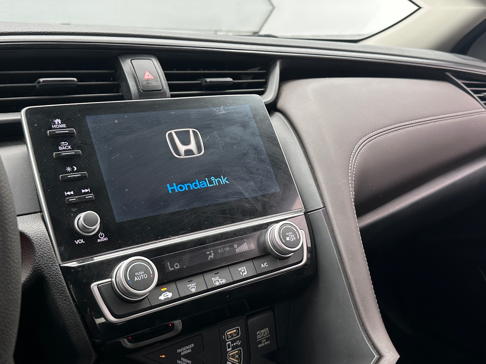 Thumbnail: 2019 Honda Insight - 4