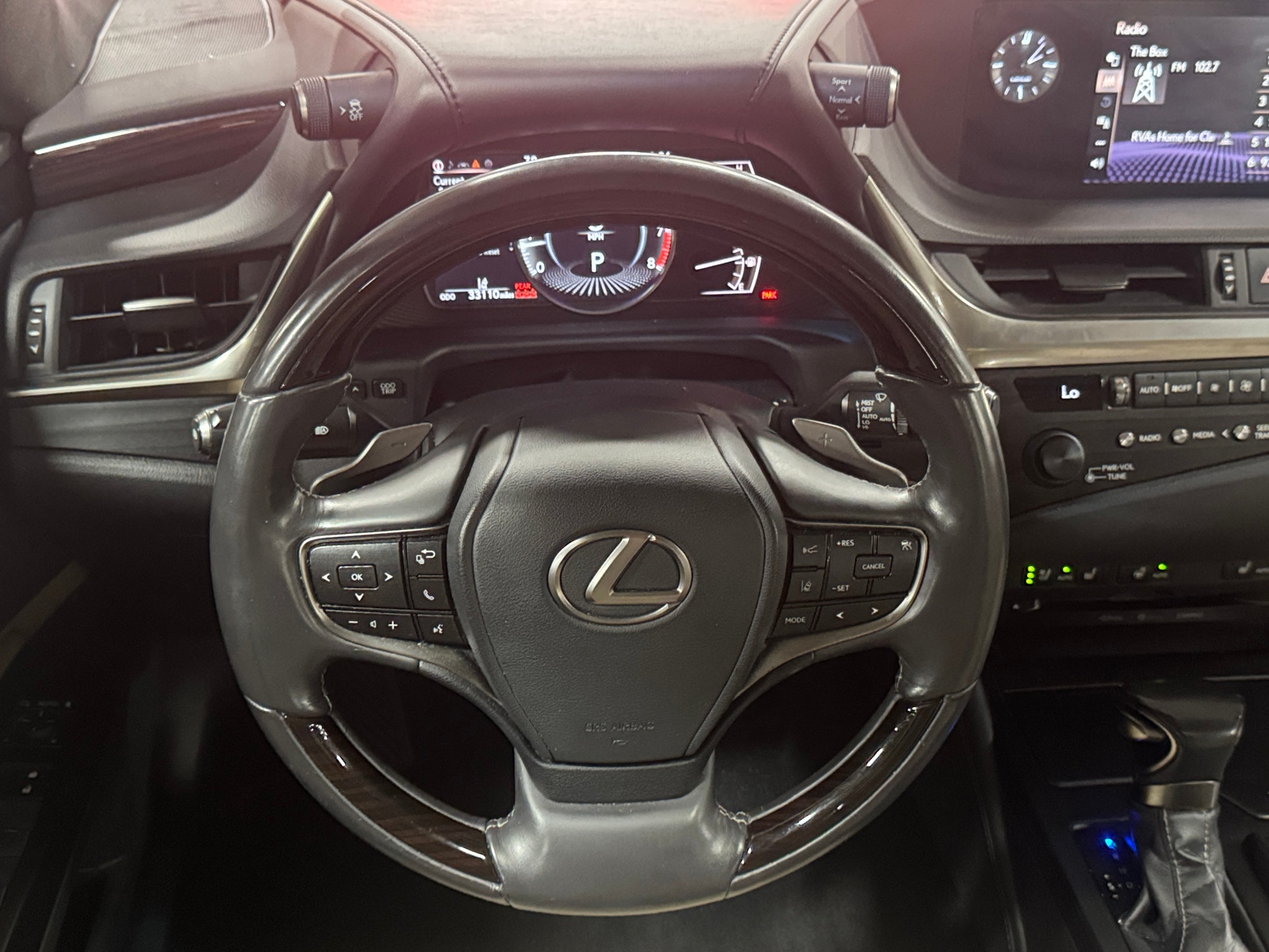 Thumbnail: 2020 Lexus ES - 4