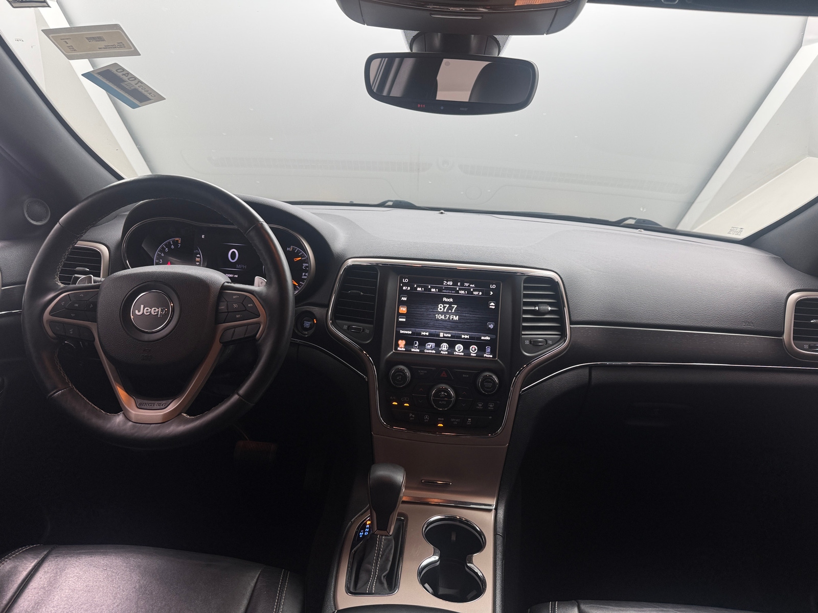Thumbnail: 2017 Jeep Grand Cherokee - 2