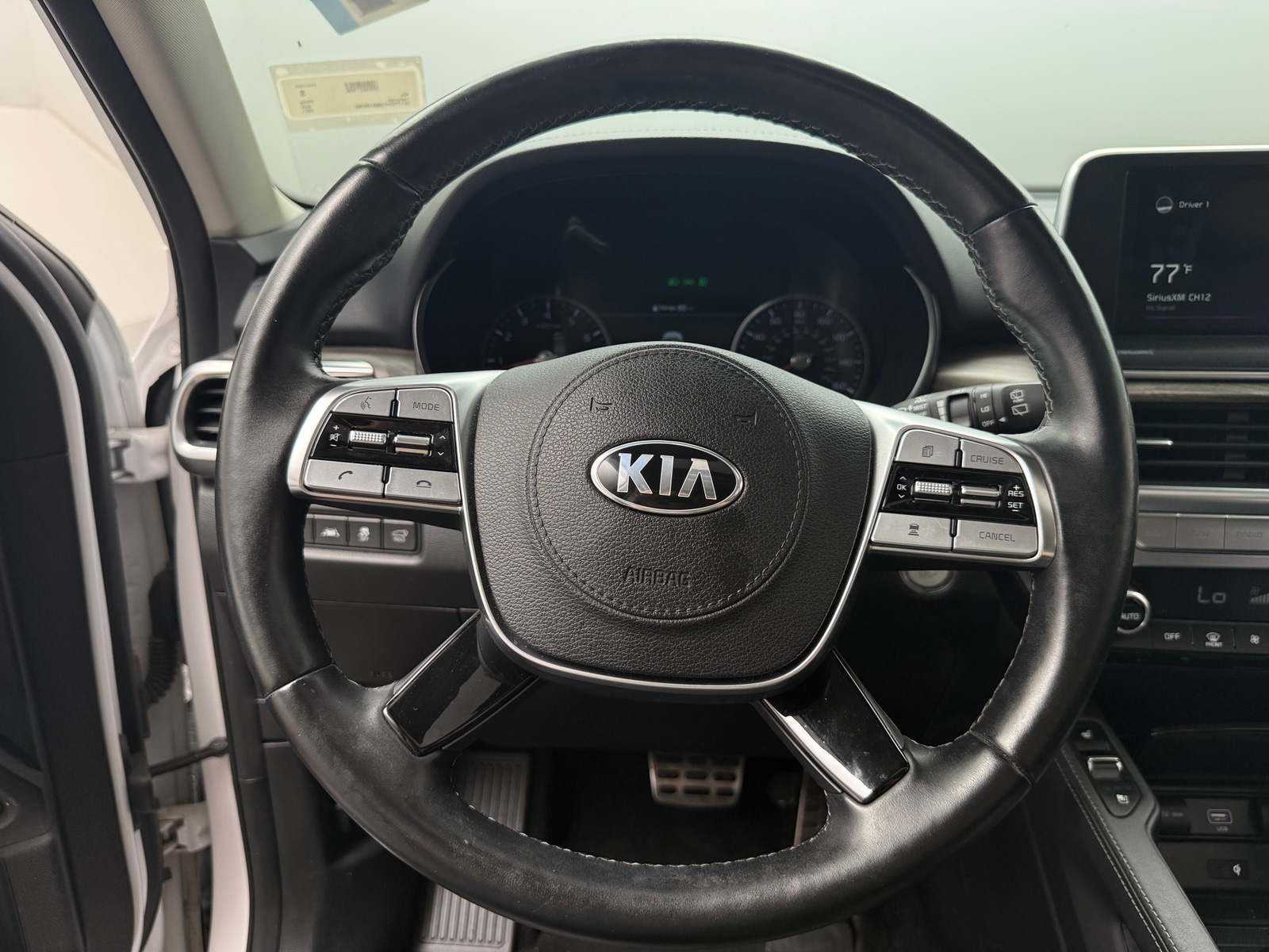 Thumbnail: 2021 Kia Telluride - 4