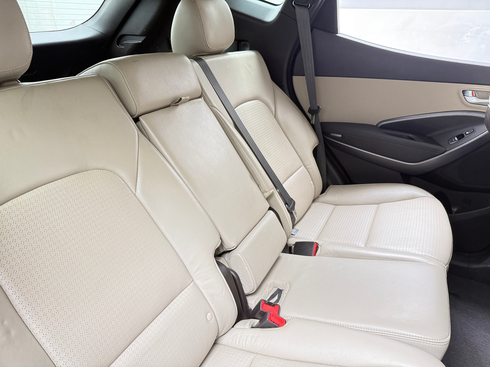 Thumbnail: 2013 Hyundai Santa Fe - 6