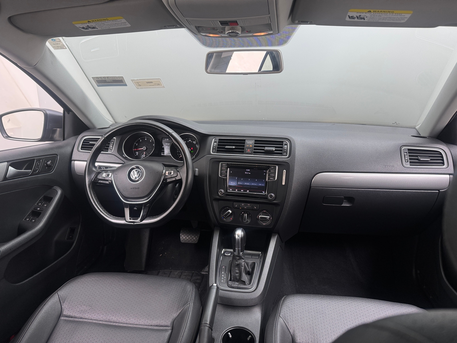 Thumbnail: 2017 Volkswagen Jetta - 2