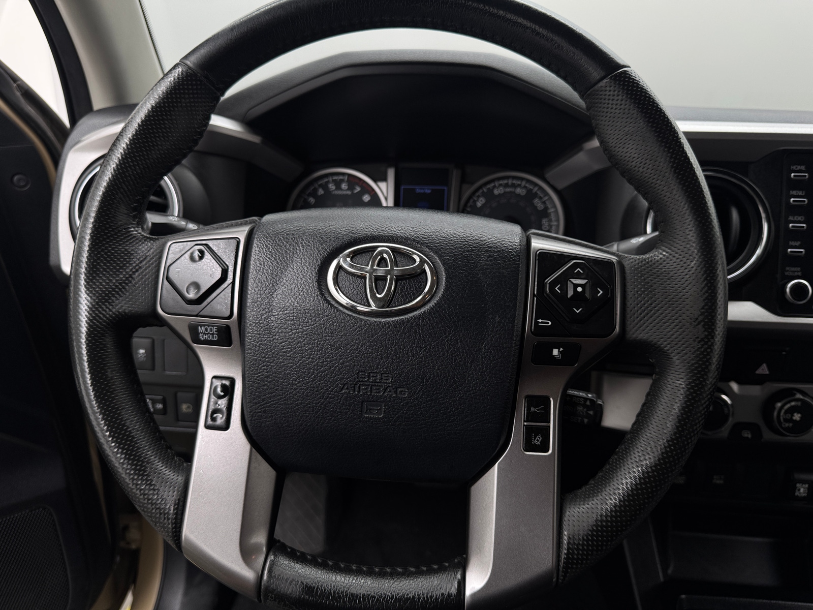 Thumbnail: 2020 Toyota Tacoma - 5