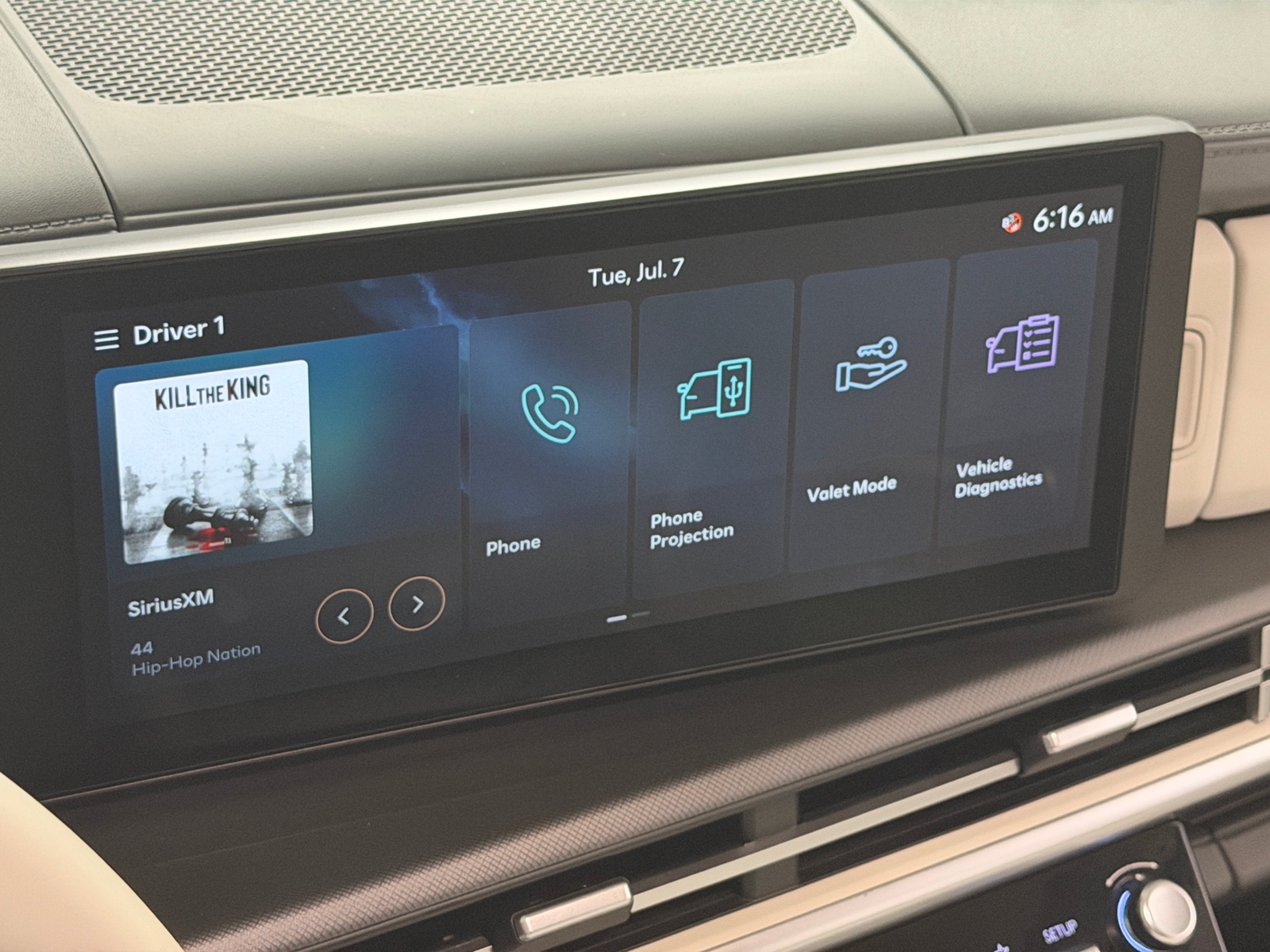 Thumbnail: 2026 Hyundai Santa Fe - 3