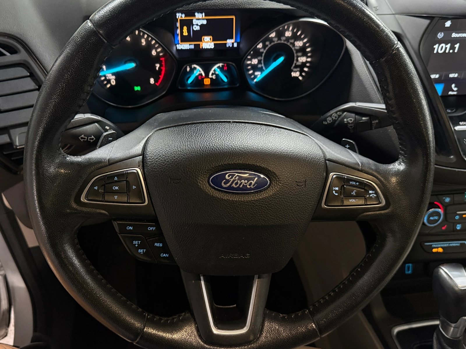 Thumbnail: 2017 Ford Escape - 4