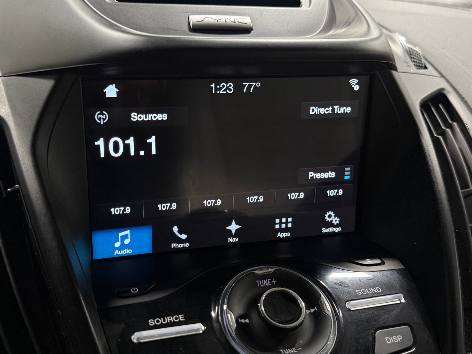 Thumbnail: 2017 Ford Escape - 3