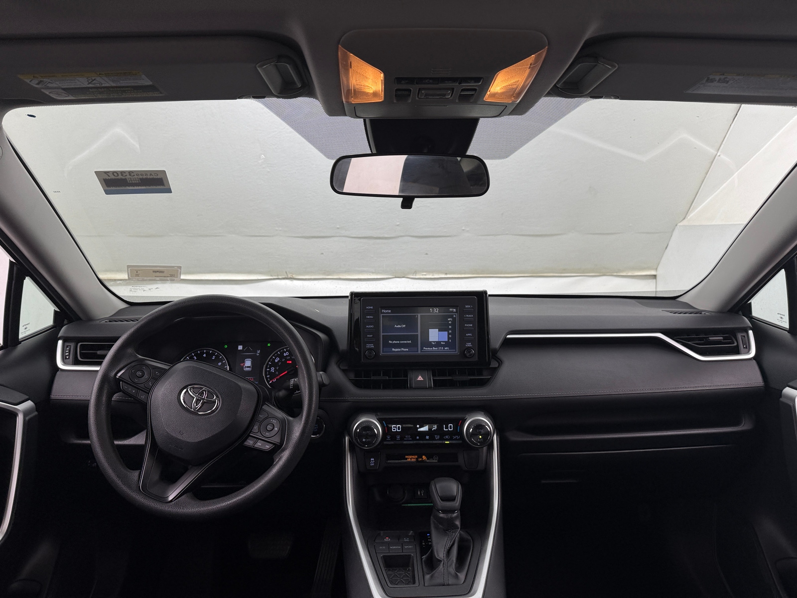 Thumbnail: 2019 Toyota RAV4 - 3