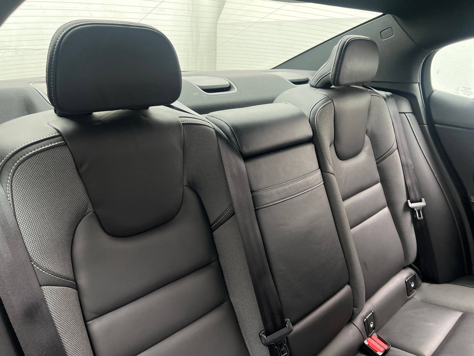 Thumbnail: 2019 Volvo S60 - 5