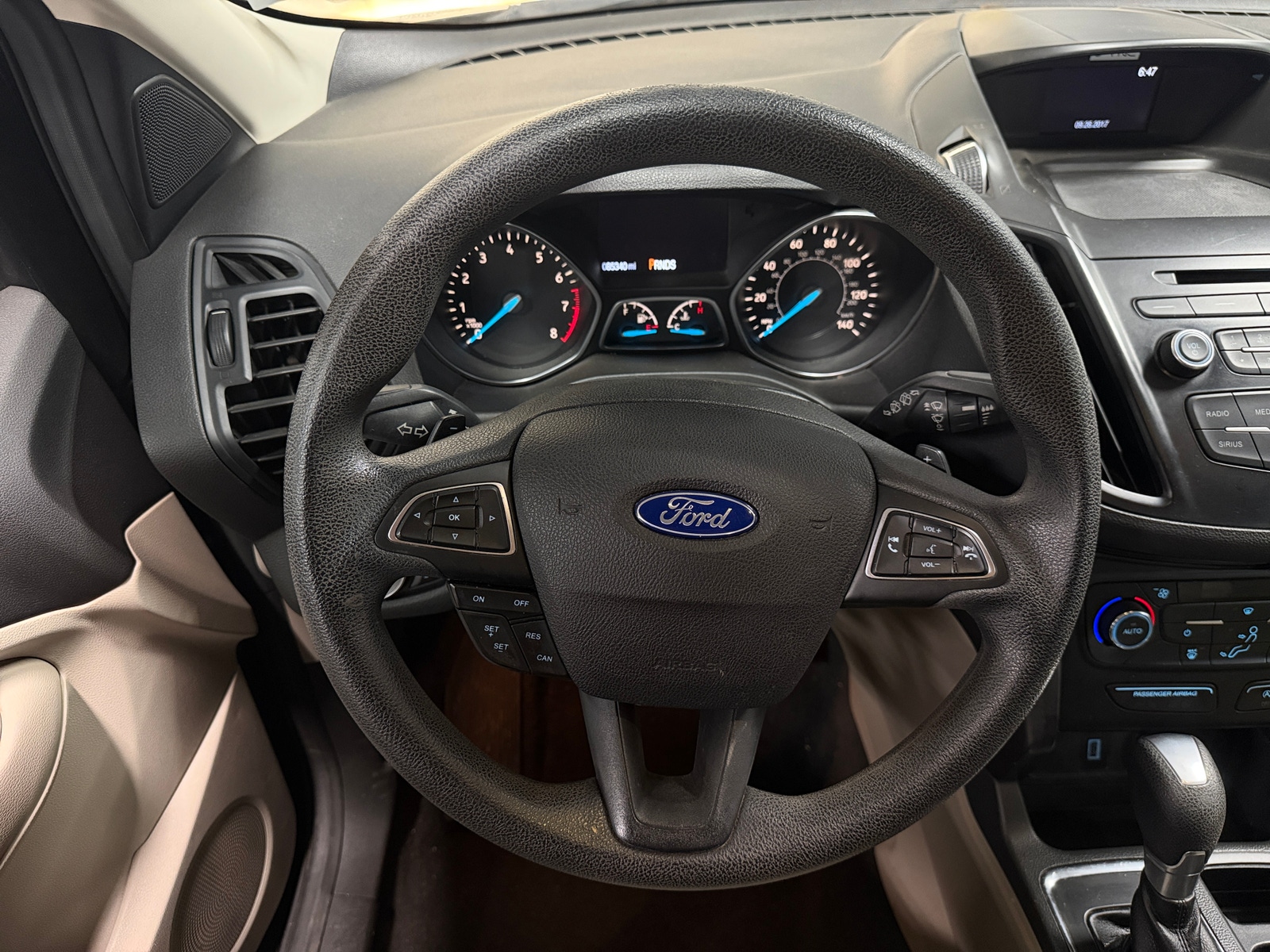 Thumbnail: 2017 Ford Escape - 5
