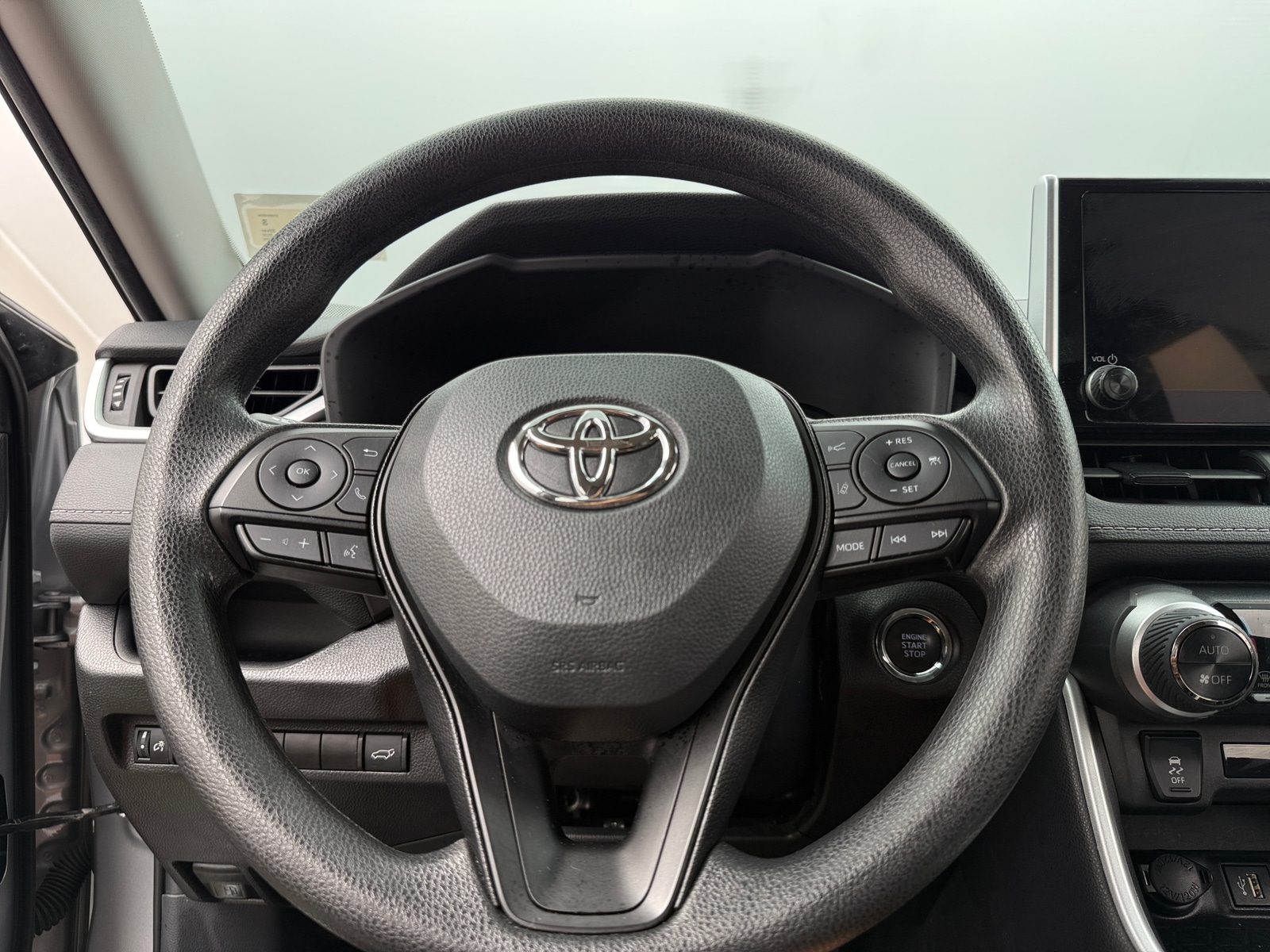 Thumbnail: 2025 Toyota RAV4 - 5