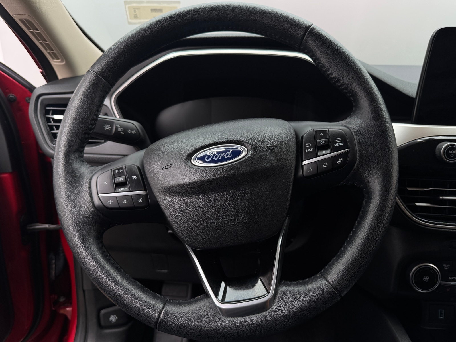 Thumbnail: 2020 Ford Escape - 4