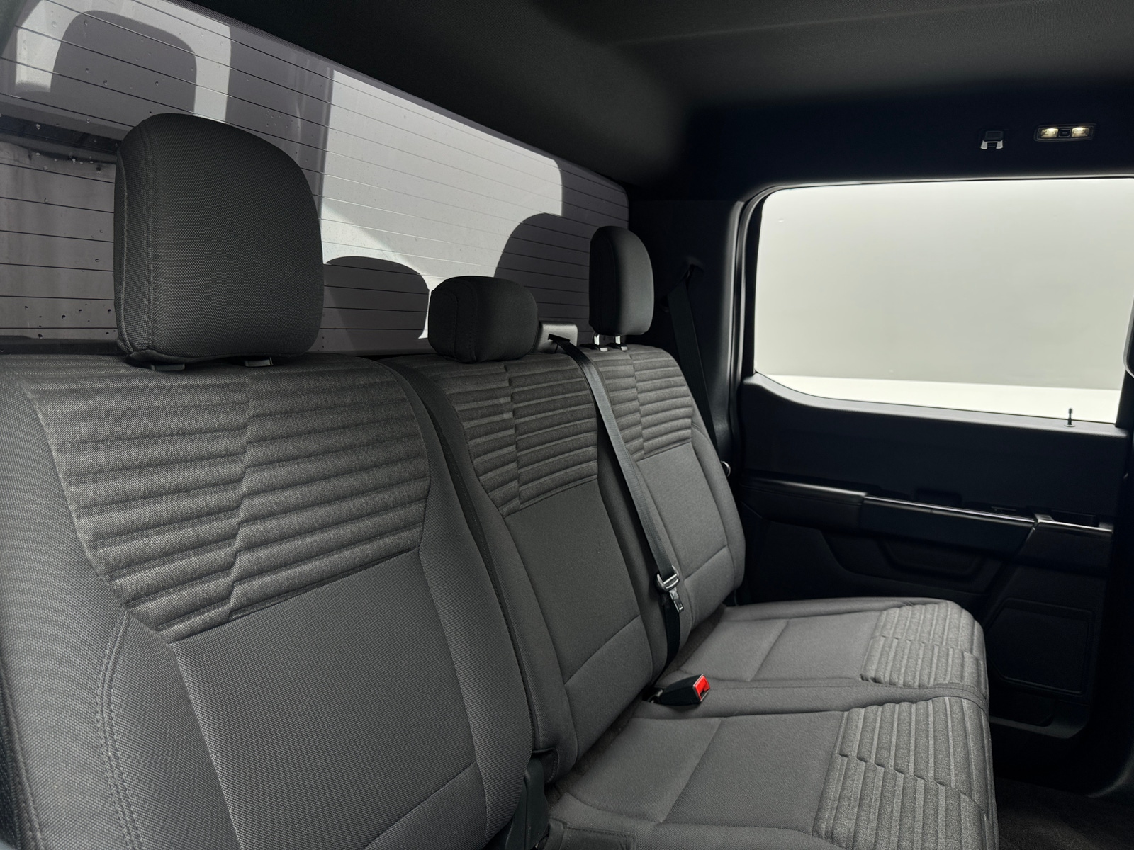 Thumbnail: 2021 Ford Econoline - 6