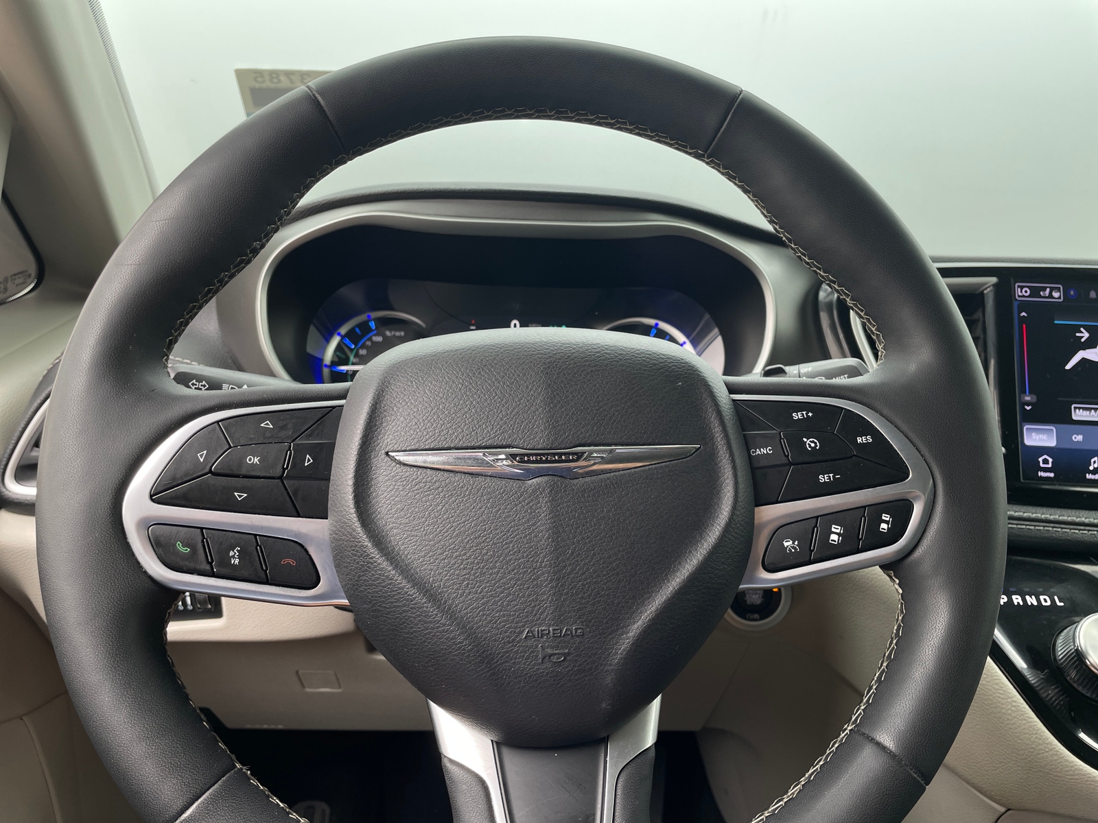 Thumbnail: 2024 Chrysler Pacifica - 4