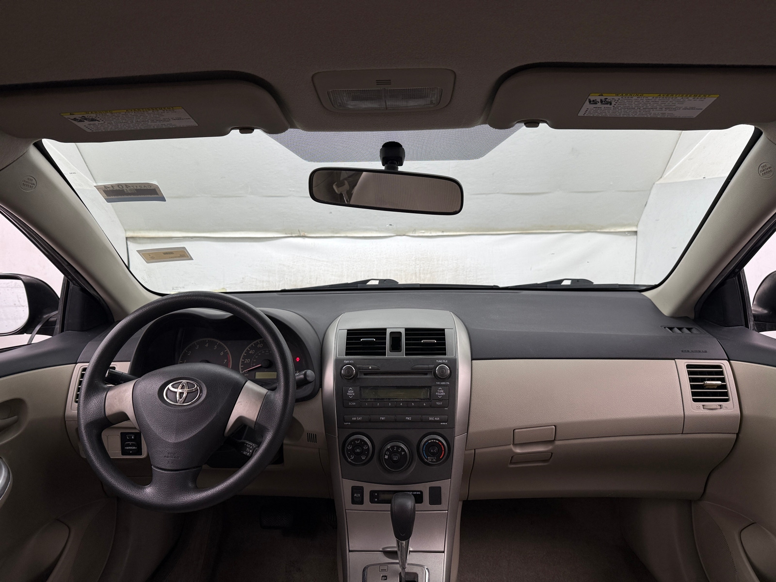 Thumbnail: 2011 Toyota Corolla - 3