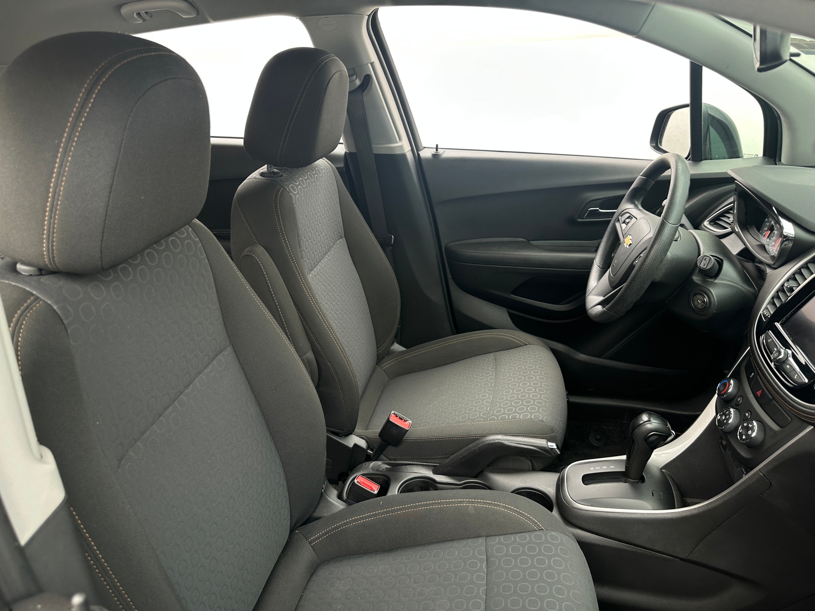 Thumbnail: 2020 Chevrolet Trax - 2