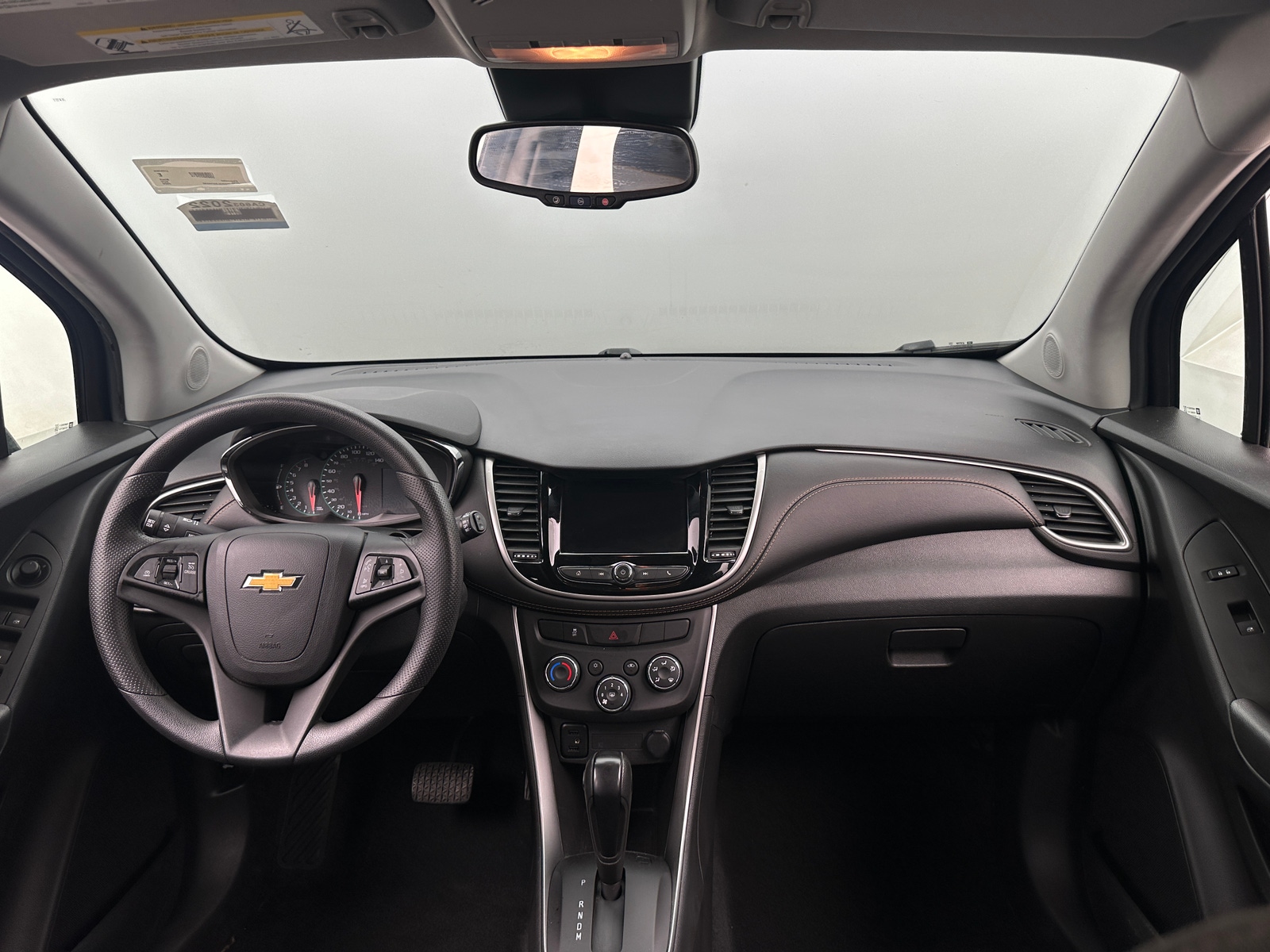Thumbnail: 2020 Chevrolet Trax - 3