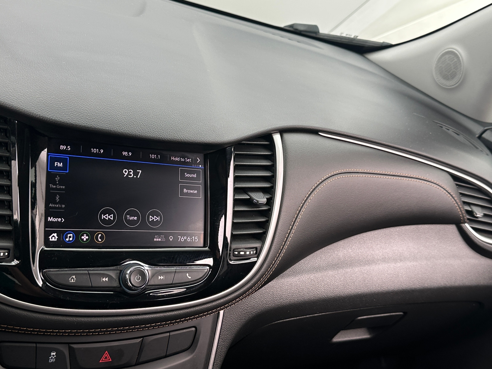 Thumbnail: 2020 Chevrolet Trax - 4
