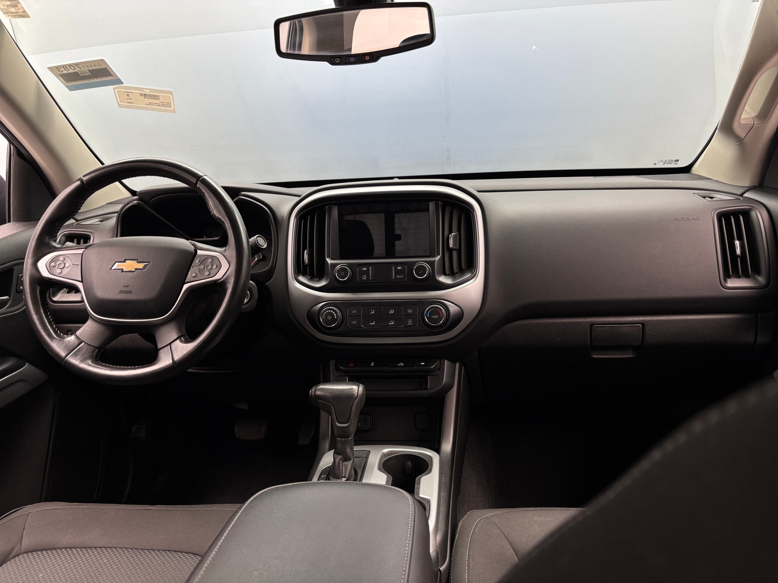 Thumbnail: 2020 Chevrolet Colorado - 3