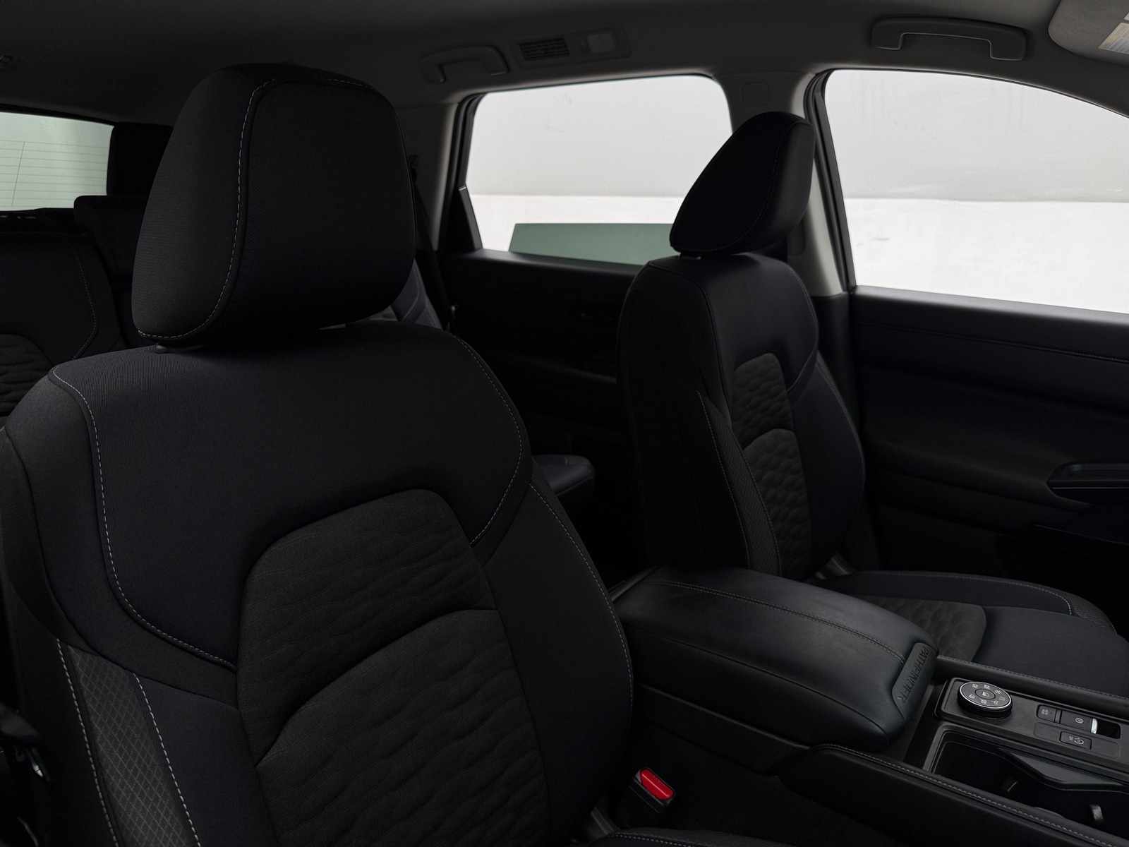 Thumbnail: 2025 Nissan Pathfinder - 2