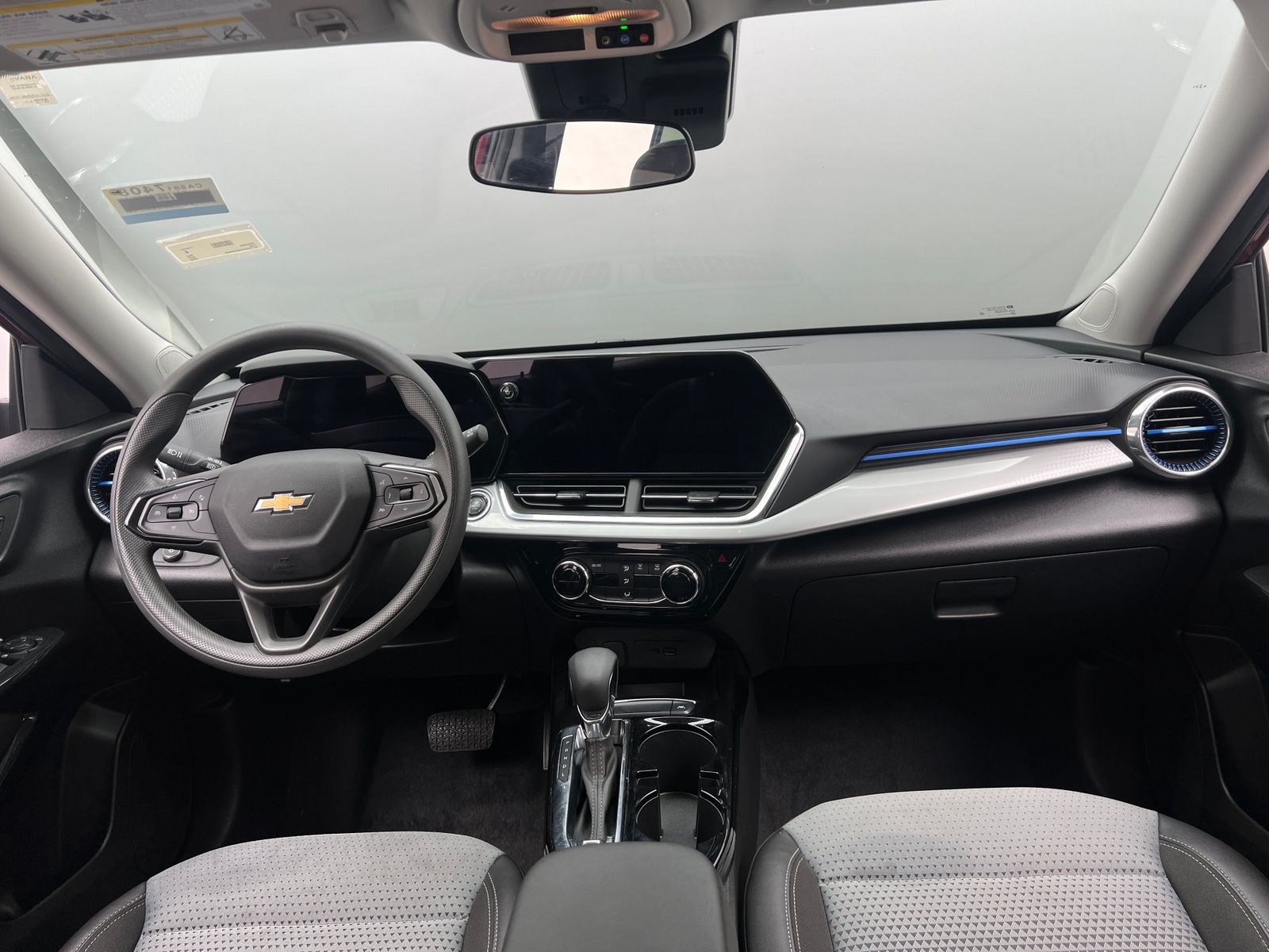 Thumbnail: 2025 Chevrolet Trax - 3