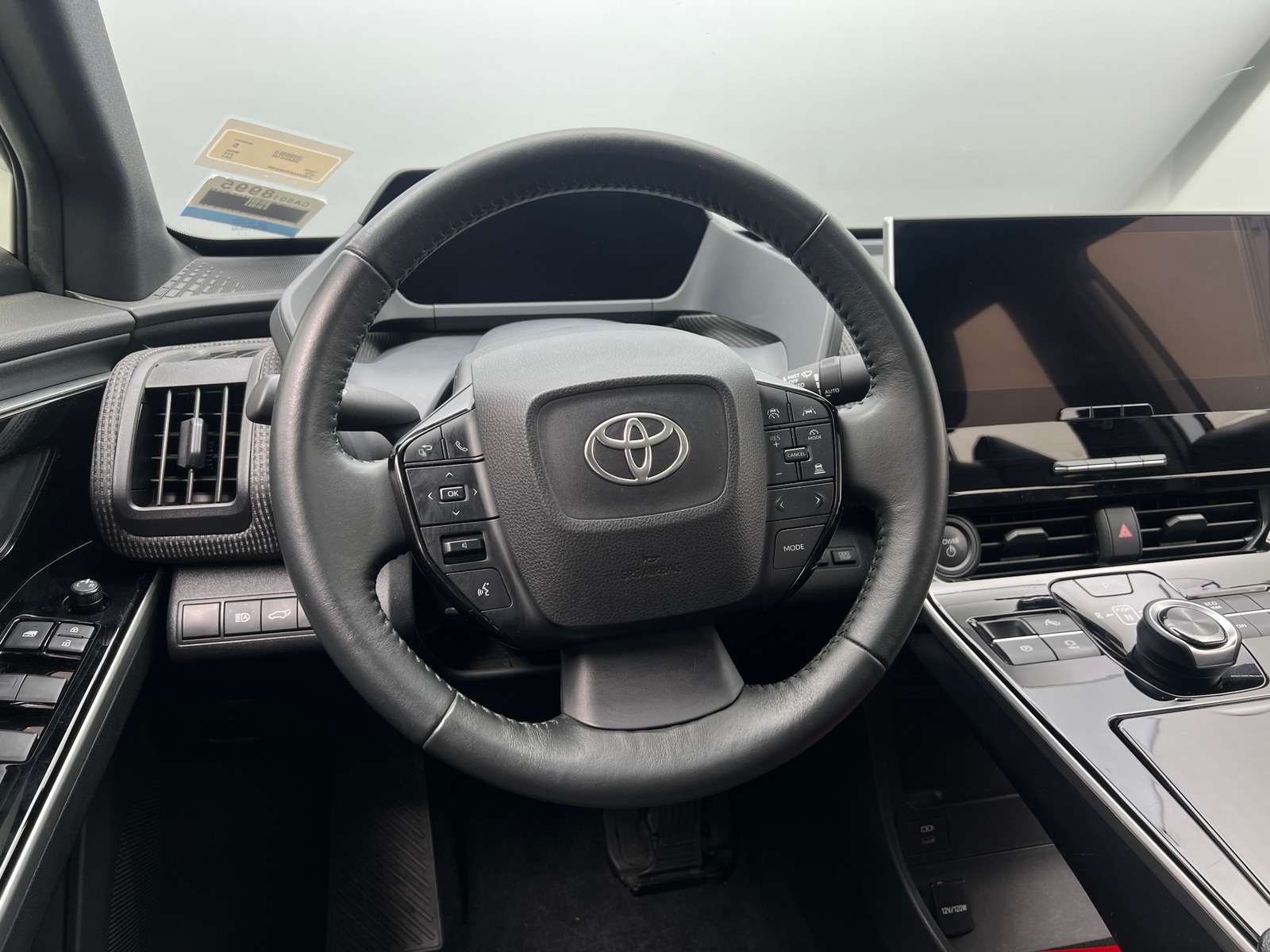 Thumbnail: 2024 Toyota bZ4X - 4