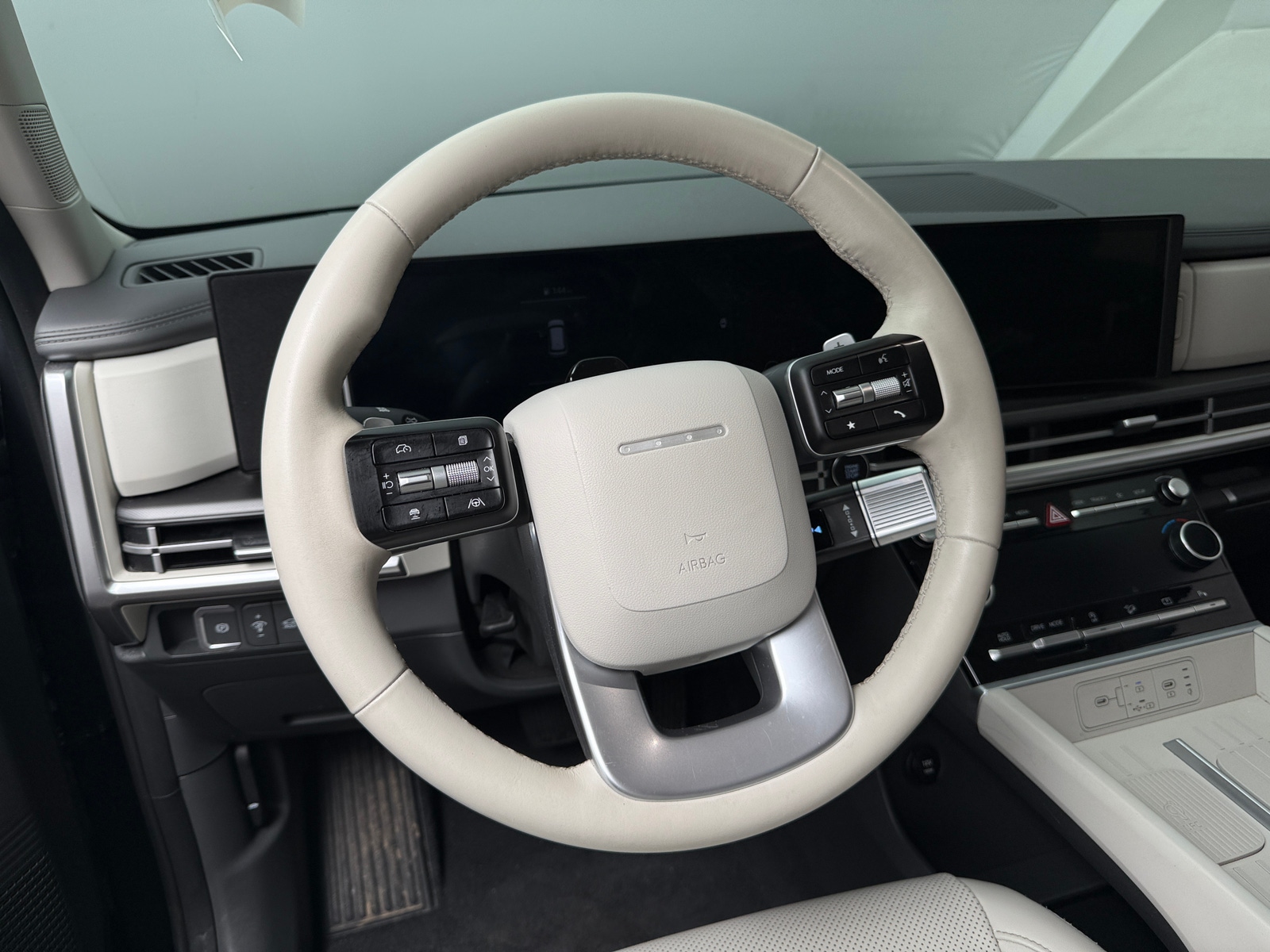 Thumbnail: 2026 Hyundai Santa Fe - 4