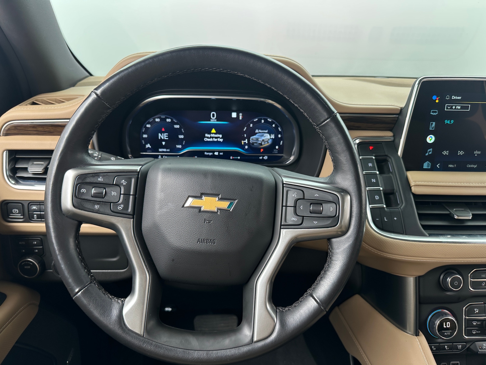 Thumbnail: 2022 Chevrolet Tahoe - 4